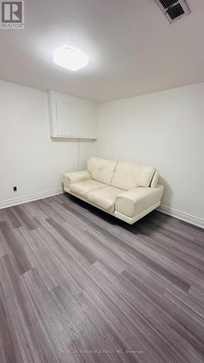 79 Normark Drive, Markham, Ontario  L3T 3R3 - Photo 6 - N13755190