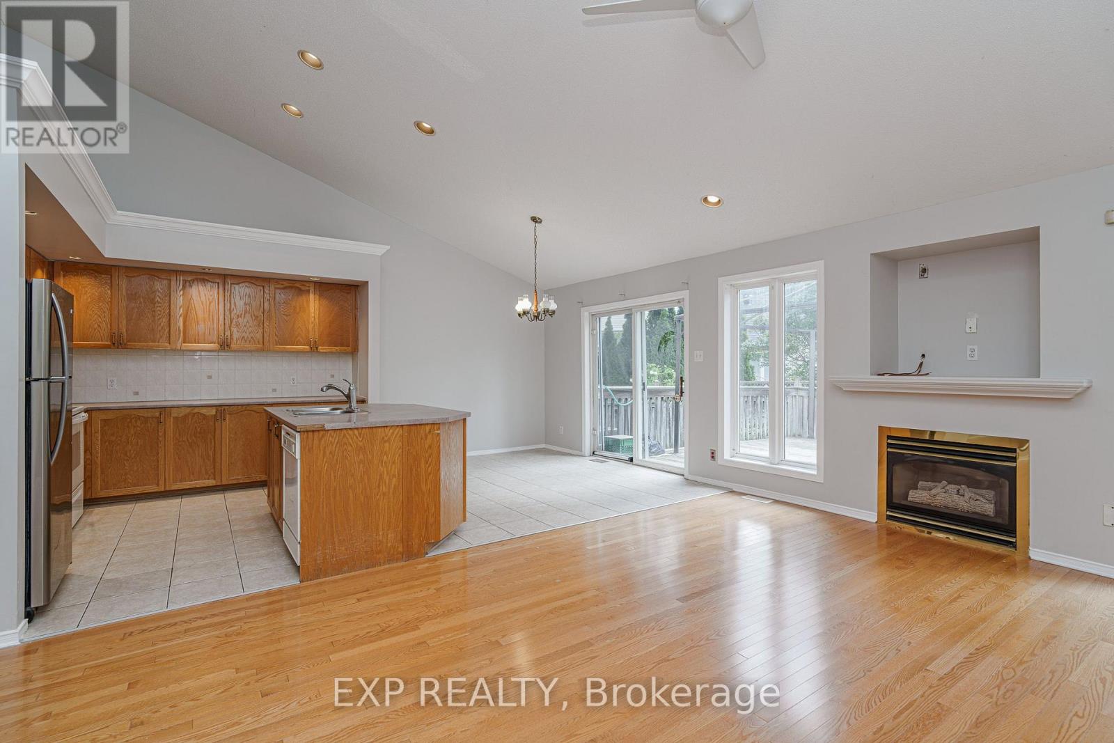 6 Windchime Crescent, Ottawa, Ontario  K2G 6J3 - Photo 12 - X13752426