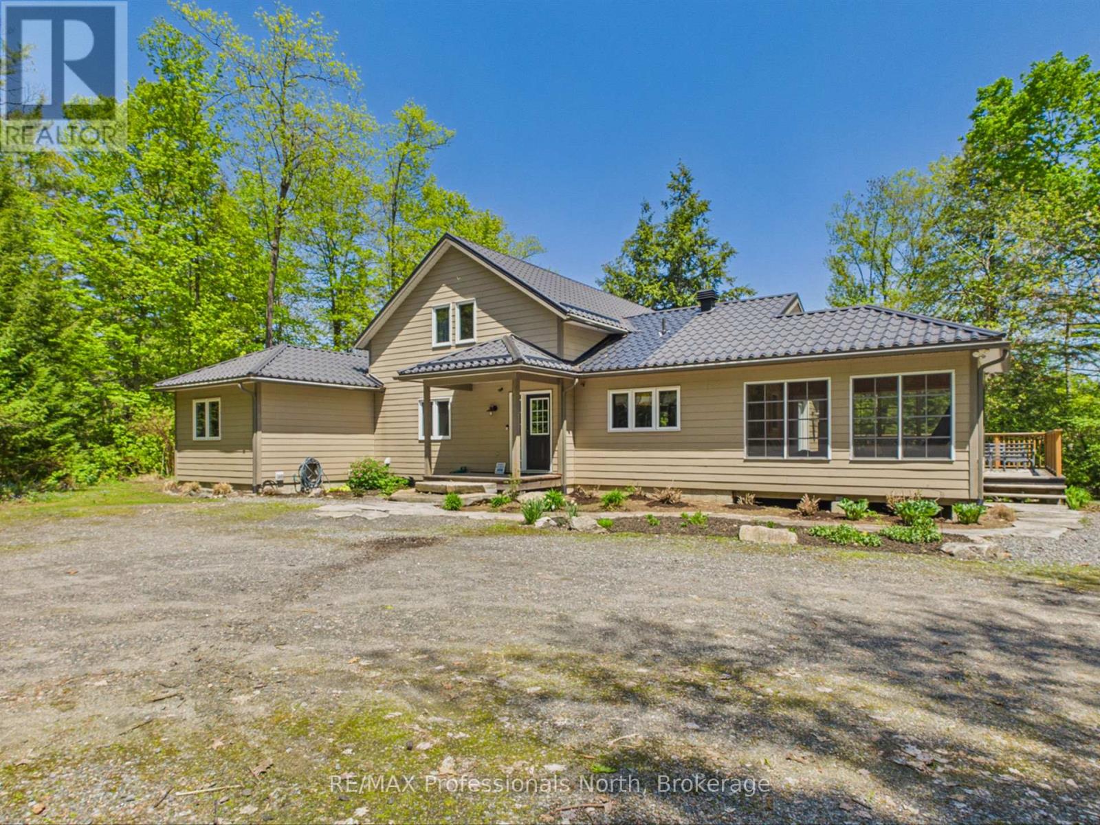 1215 118 Highway E, Bracebridge, Ontario  P1L 0K3 - Photo 46 - X13755066
