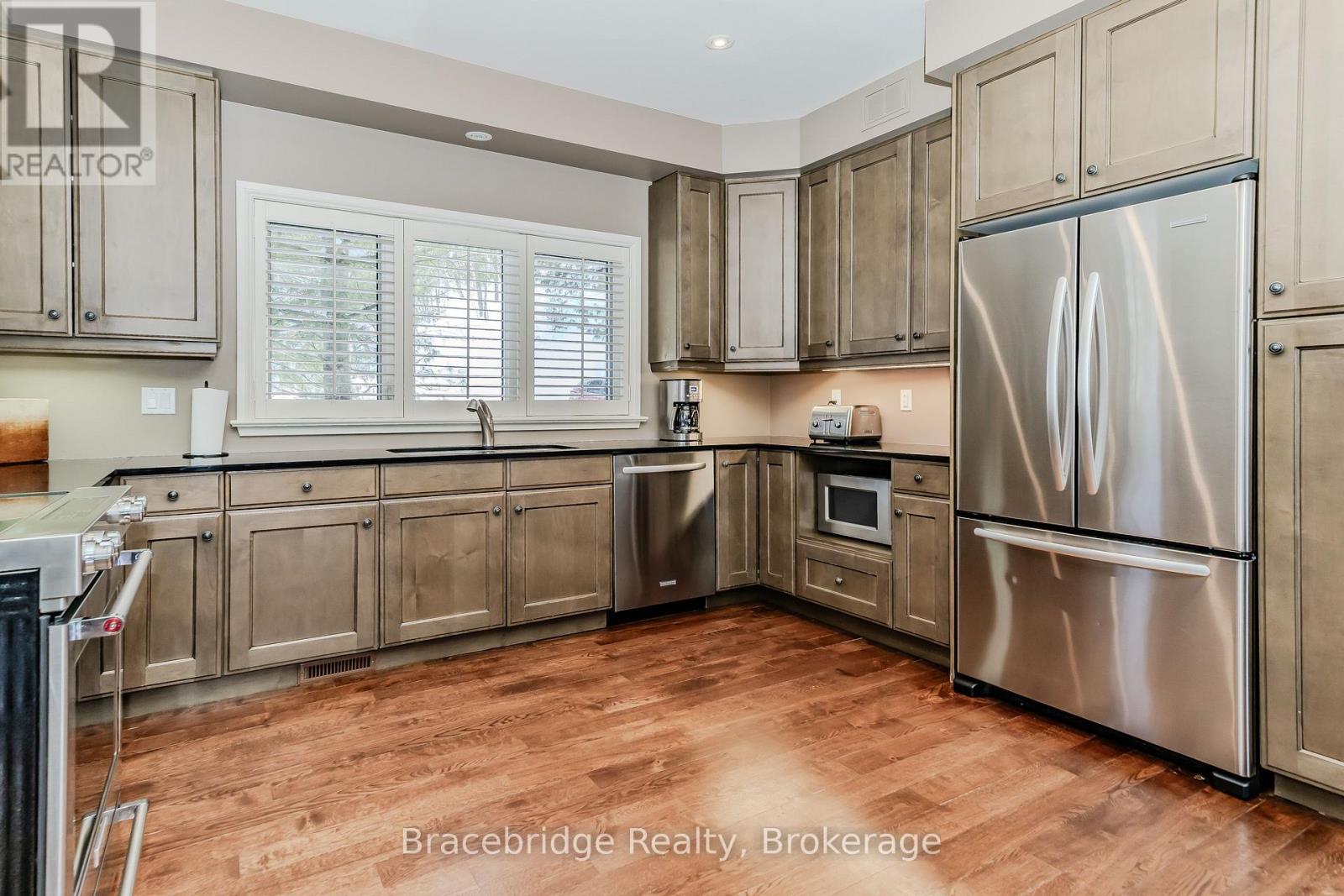 Water's Edge W1 - 3876 Muskoka Rd 118 Highway W, Muskoka Lakes, Ontario  P0B 1J0 - Photo 11 - X13755132