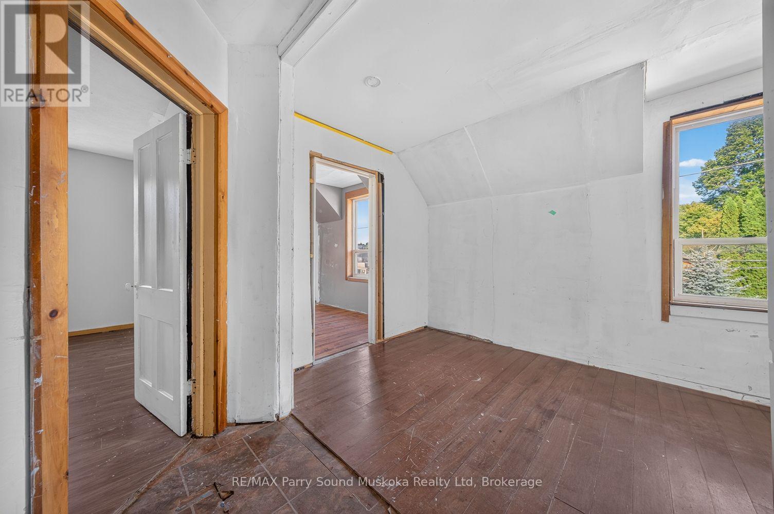 5 Wakefield Street, Parry Sound, Ontario  P2A 2V2 - Photo 19 - X13755138