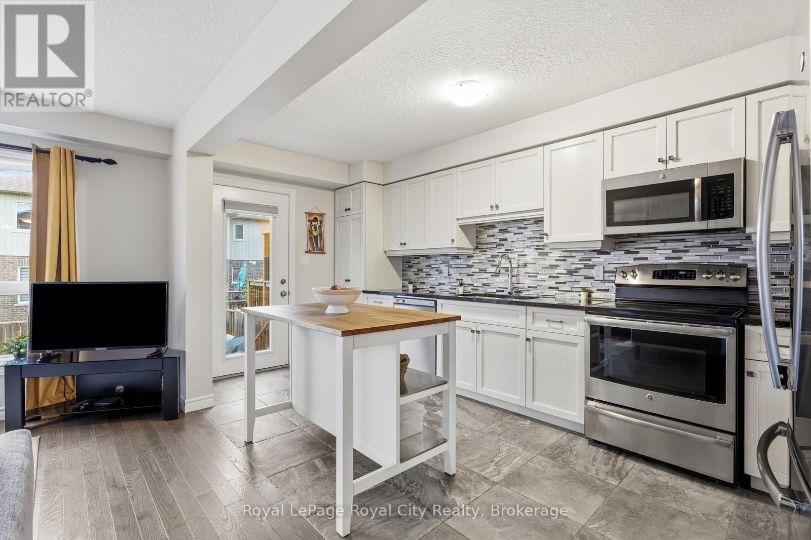 8 Jeffrey Drive, Guelph (Grange Road), Ontario  N1E 0L6 - Photo 17 - X13755232