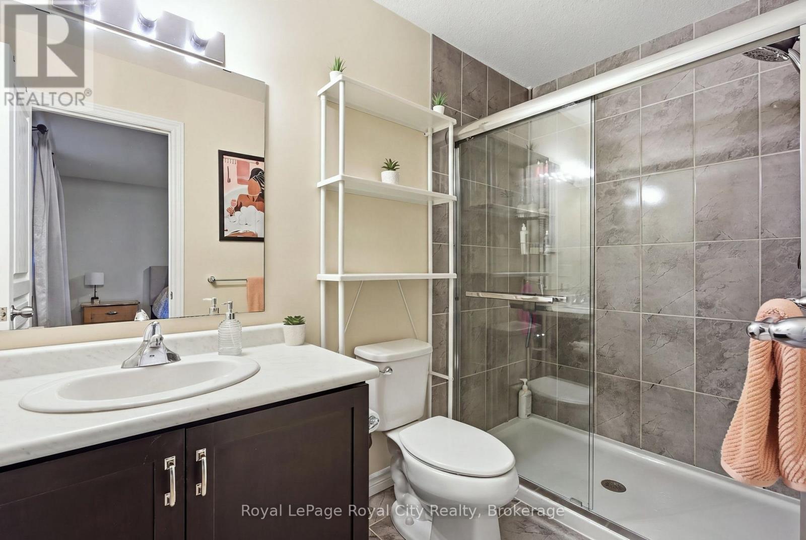 8 Jeffrey Drive, Guelph (Grange Road), Ontario  N1E 0L6 - Photo 28 - X13755232
