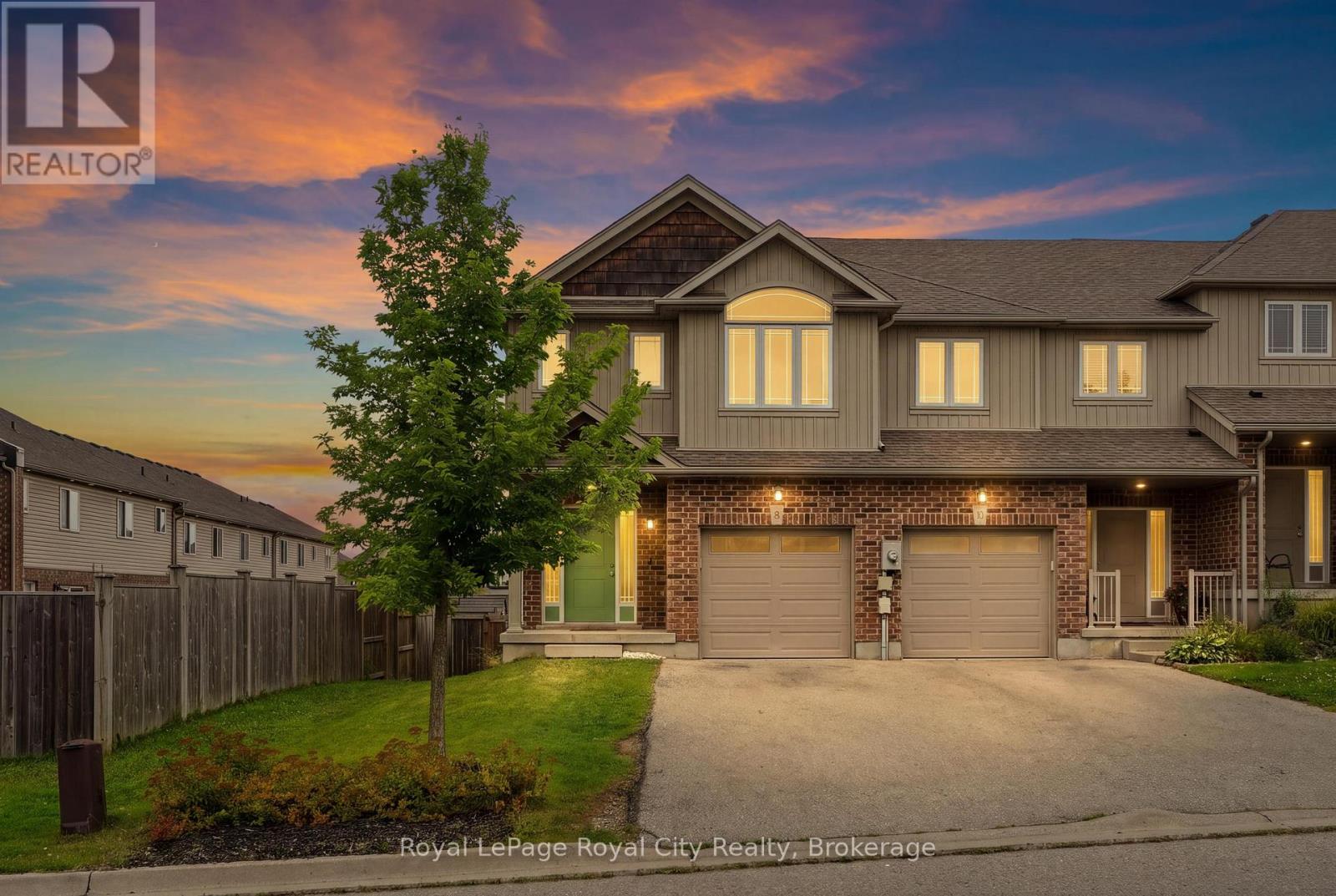 8 Jeffrey Drive, Guelph (Grange Road), Ontario  N1E 0L6 - Photo 3 - X13755232