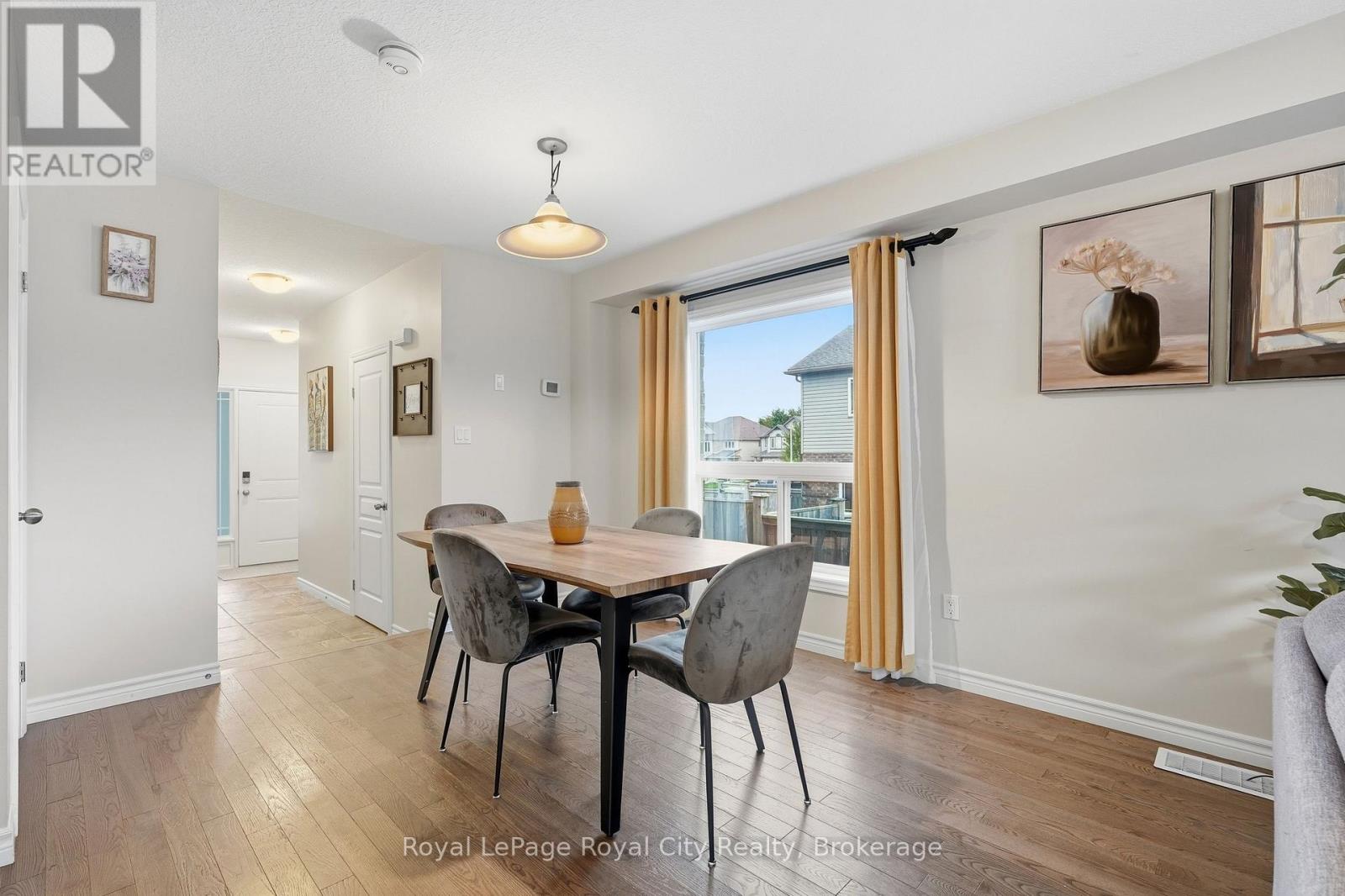 8 Jeffrey Drive, Guelph (Grange Road), Ontario  N1E 0L6 - Photo 9 - X13755232