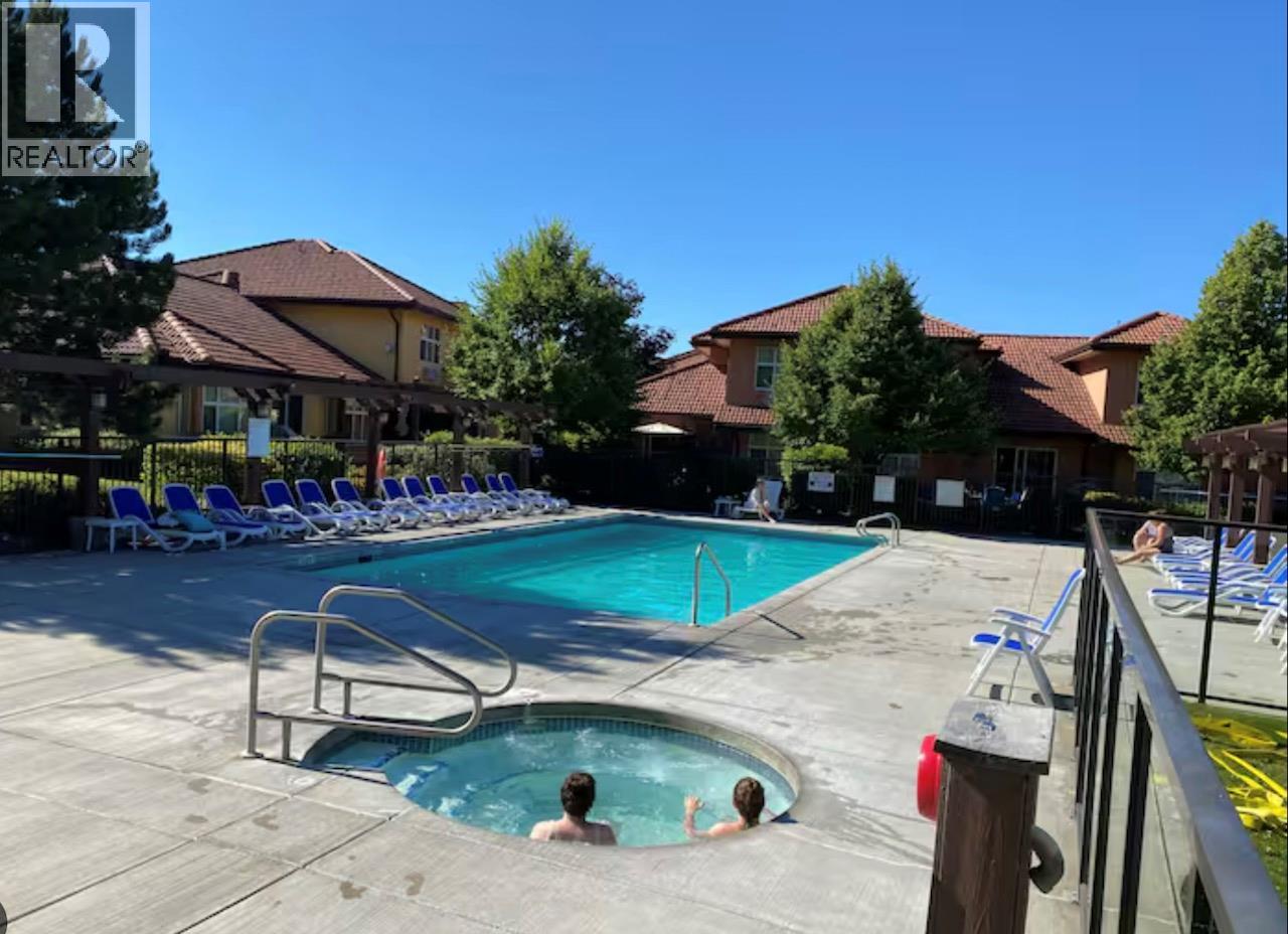 7600 COTTONWOOD Drive Unit# 406 Osoyoos Photo 2