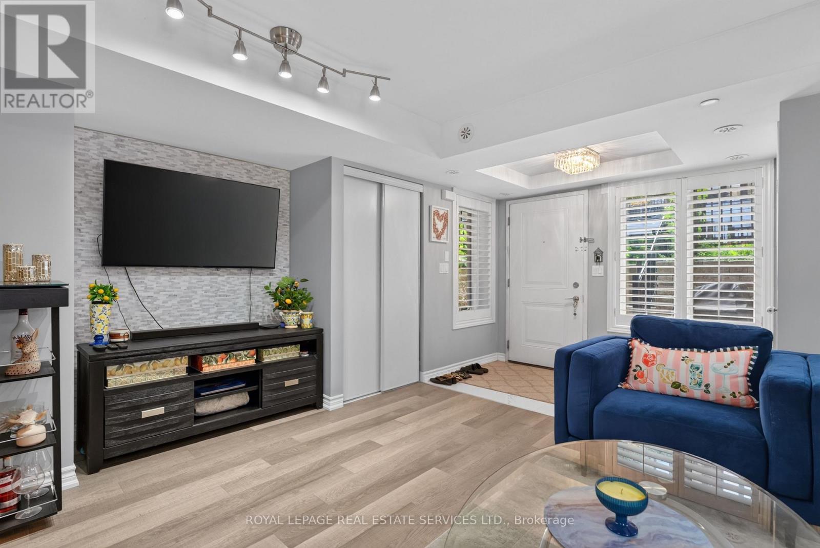 101 - 30 Carnation Avenue, Toronto, Ontario  M8V 0B8 - Photo 11 - W13755074
