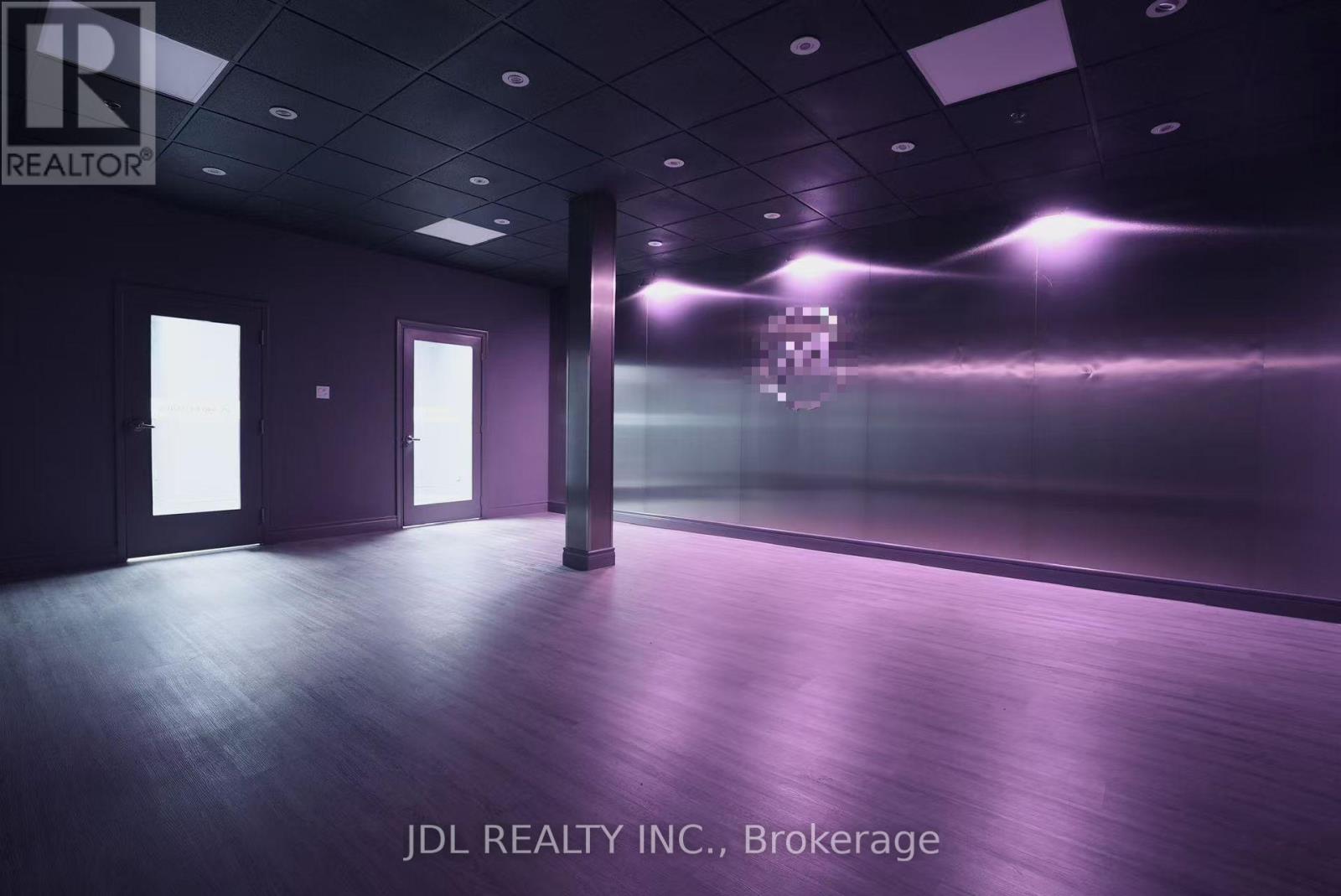 Unit 7 - 3413 Wolfedale Road, Mississauga, Ontario  L5C 1V8 - Photo 1 - W13755080