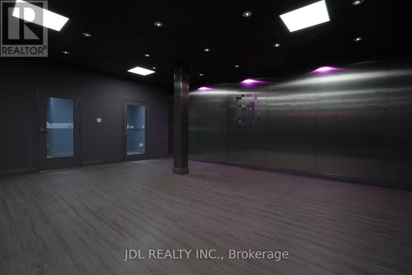 Unit 7 - 3413 Wolfedale Road, Mississauga, Ontario  L5C 1V8 - Photo 5 - W13755080