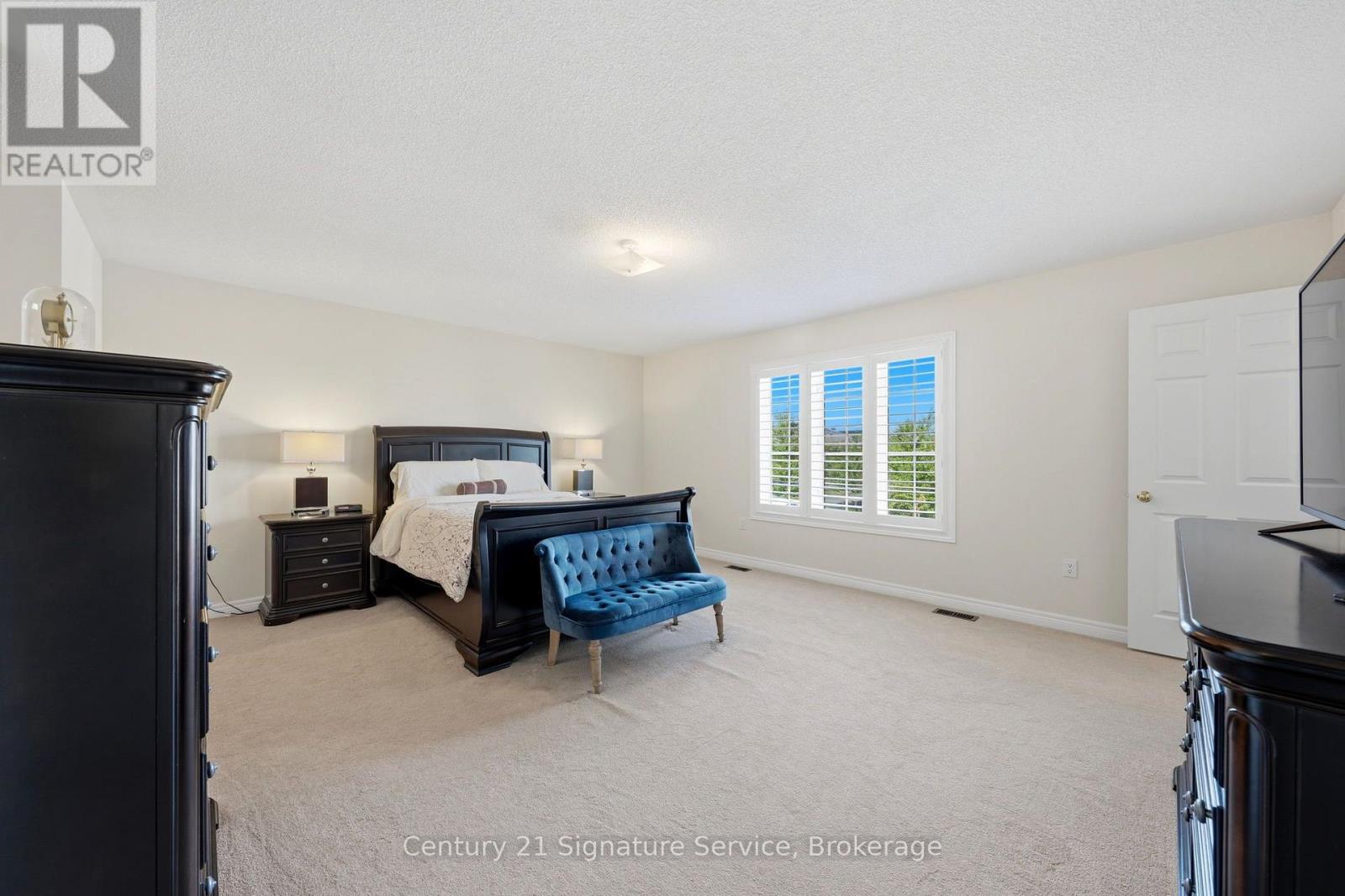 322 Comiskey Crescent, Mississauga, Ontario  L5W 0C5 - Photo 22 - W13755158