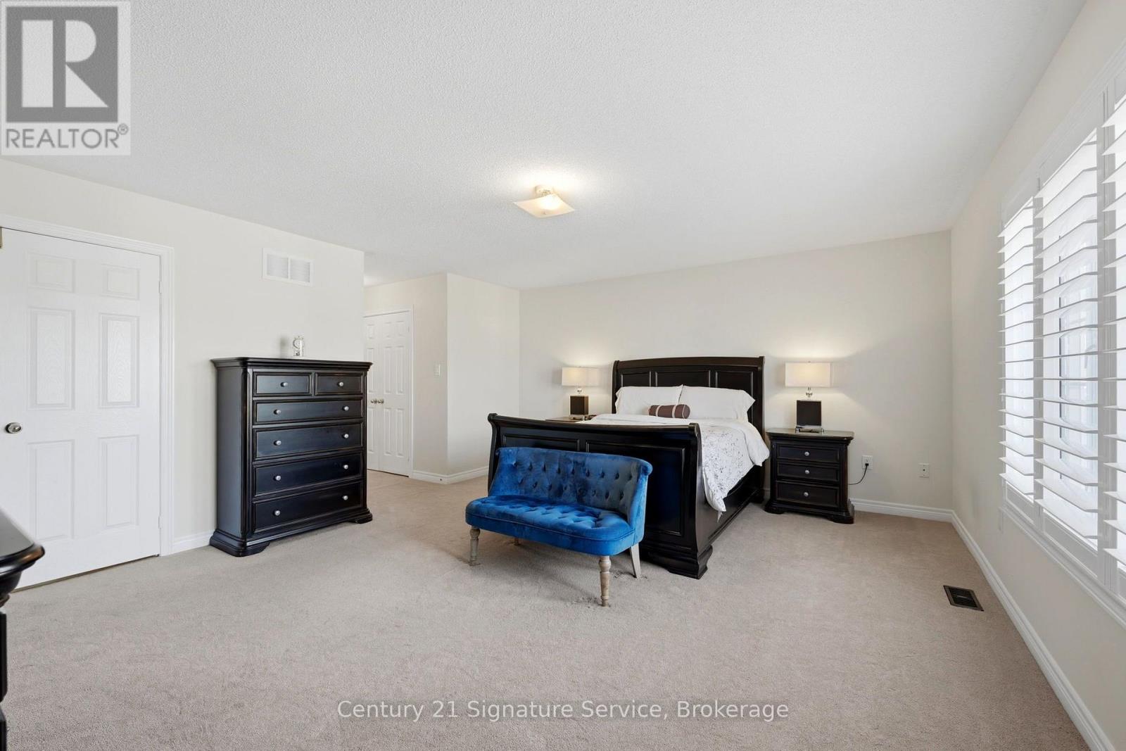 322 Comiskey Crescent, Mississauga, Ontario  L5W 0C5 - Photo 23 - W13755158