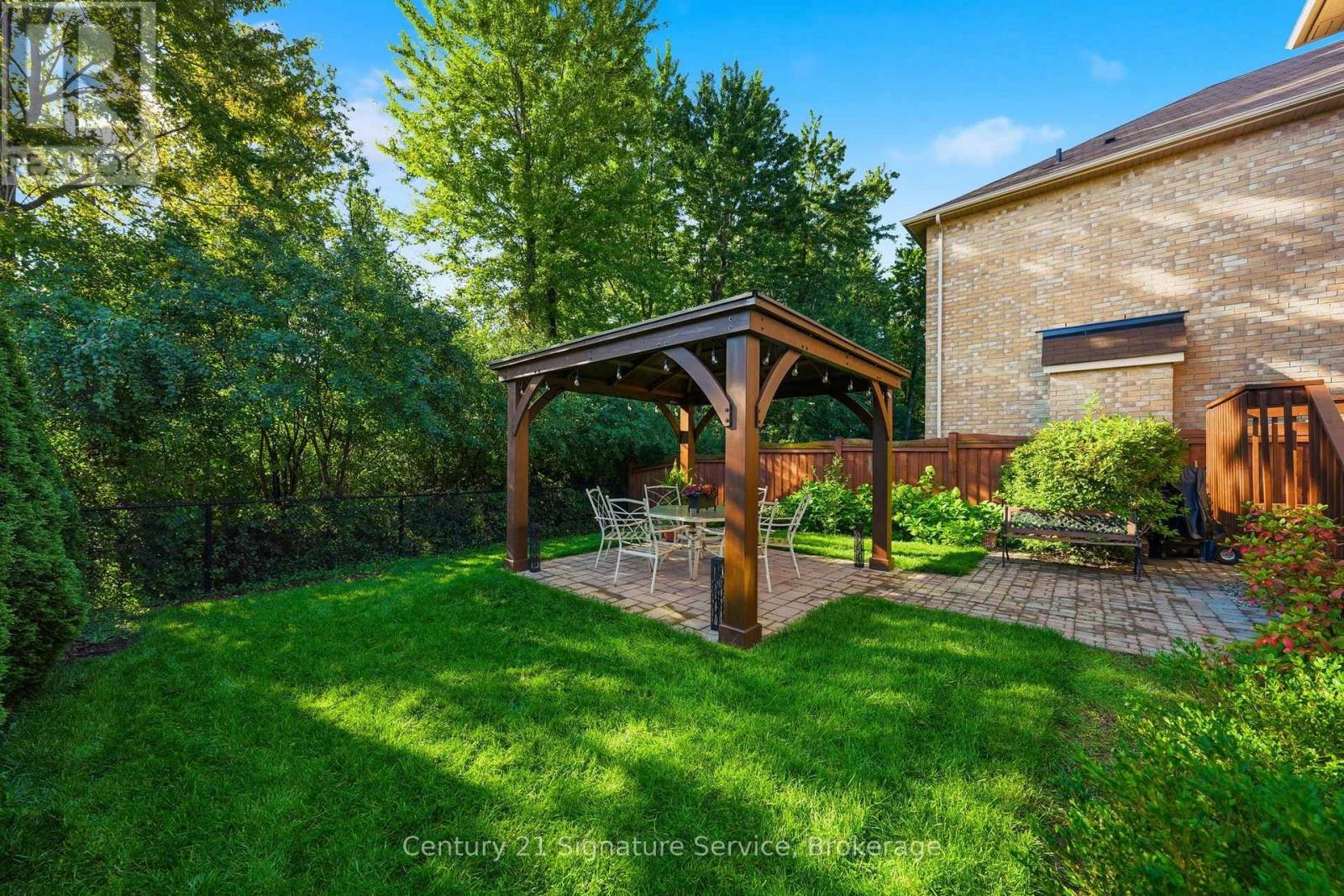322 Comiskey Crescent, Mississauga, Ontario  L5W 0C5 - Photo 39 - W13755158