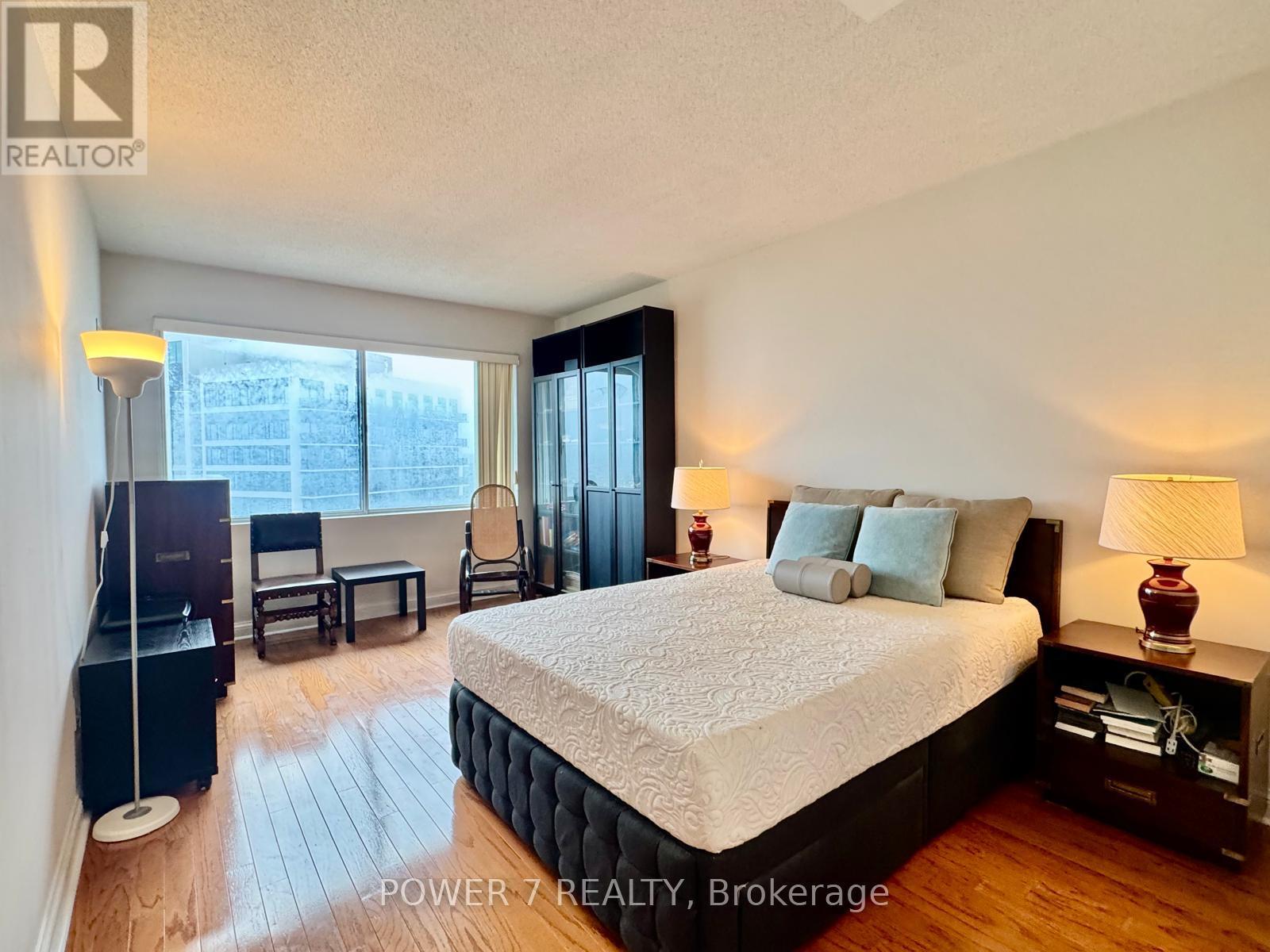 Ph304 - 101 Subway Crescent, Toronto, Ontario M9B 6K4 - Photo 16 - W13755166