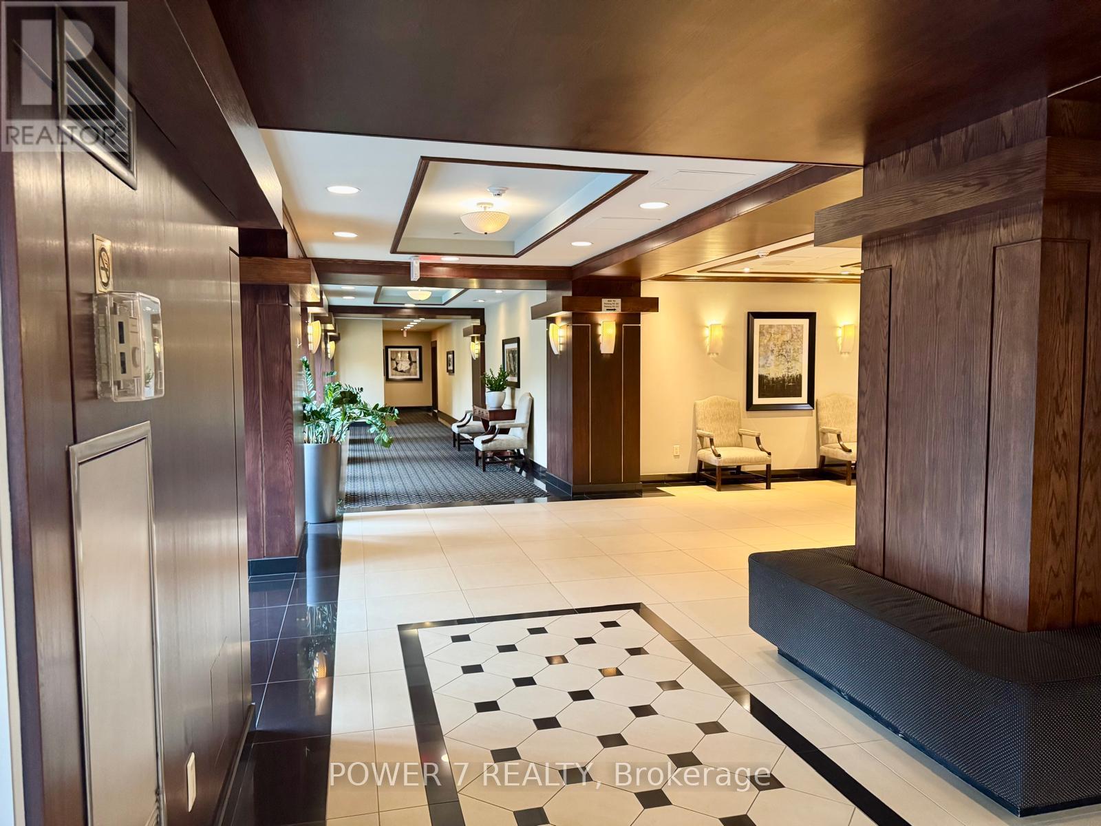 Ph304 - 101 Subway Crescent, Toronto, Ontario M9B 6K4 - Photo 3 - W13755166