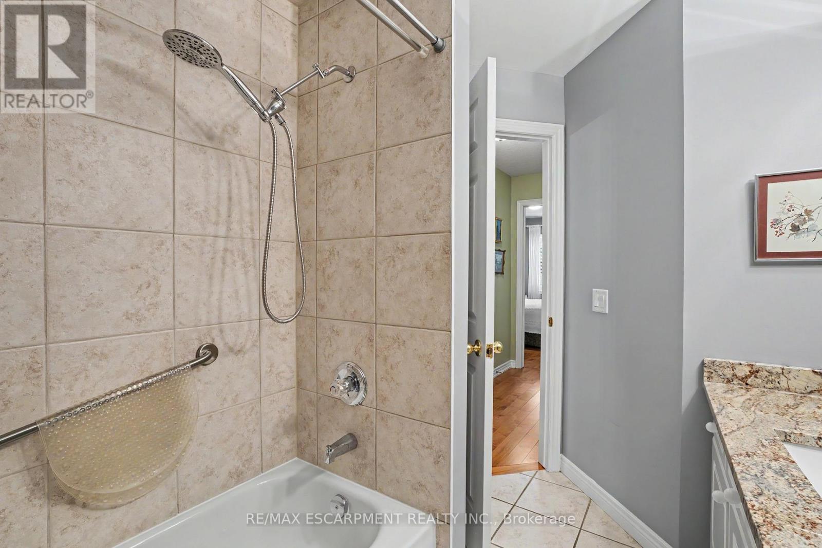 6 - 1275 Stephenson Drive, Burlington, Ontario L7S 2M2 - Photo 21 - W13755212
