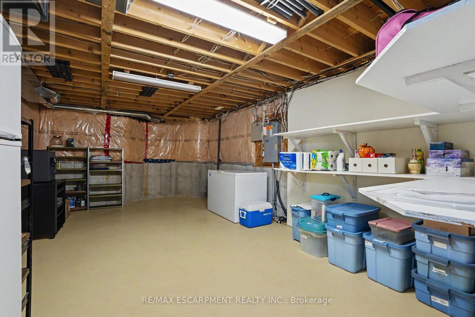 6 - 1275 Stephenson Drive, Burlington, Ontario L7S 2M2 - Photo 34 - W13755212