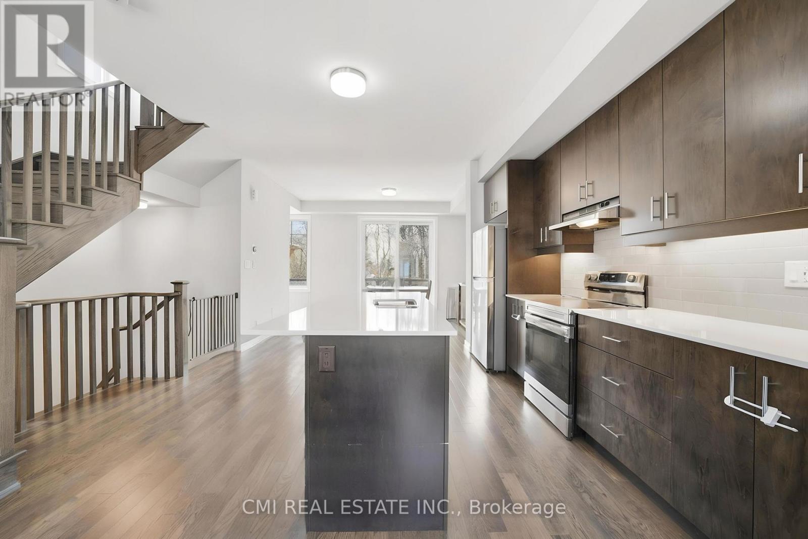 64 Folcroft Street, Brampton, Ontario  L6Y 0B6 - Photo 12 - W13755228