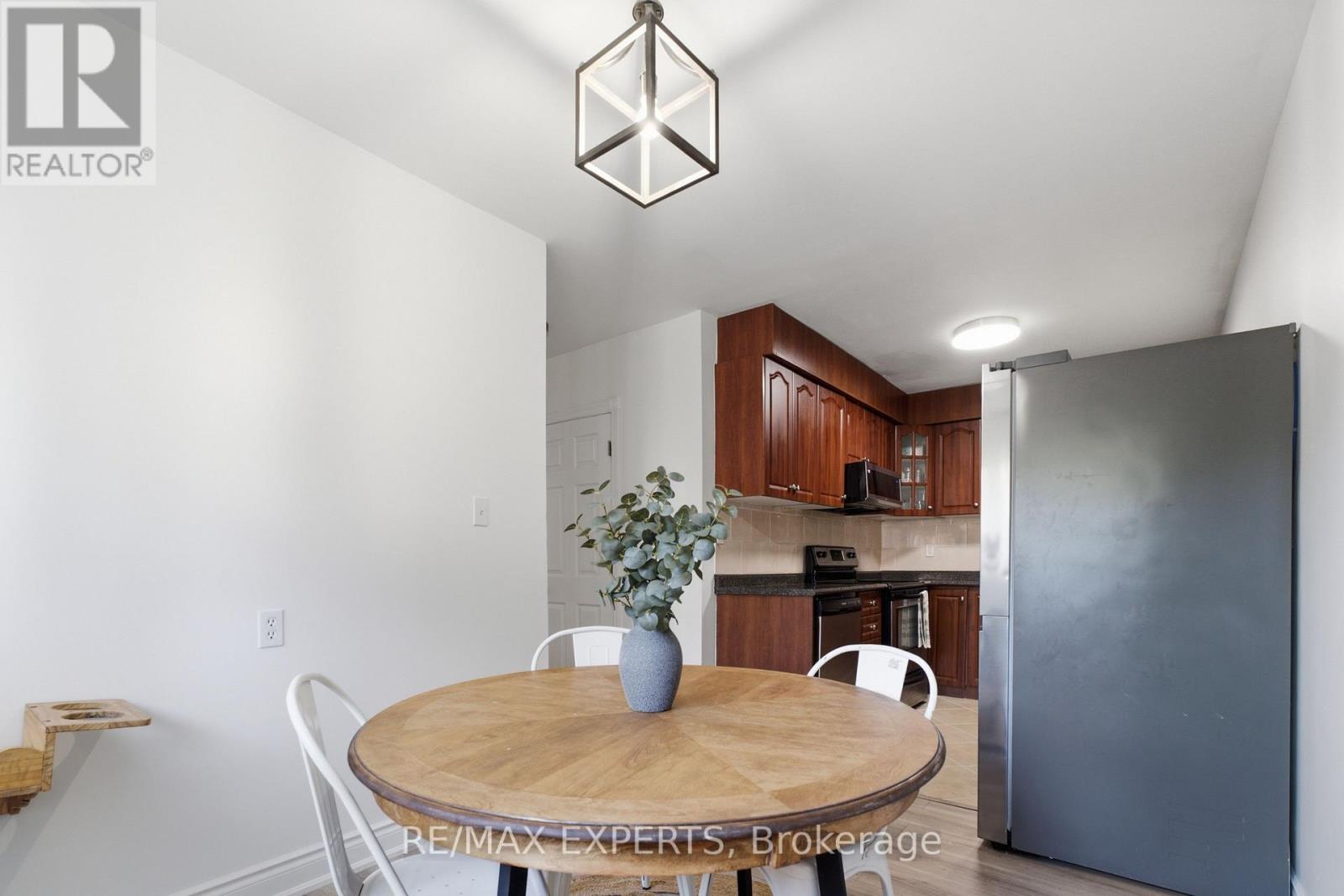 853 - 30 Tandridge Crescent, Toronto, Ontario  M9W 2P2 - Photo 12 - W13755242
