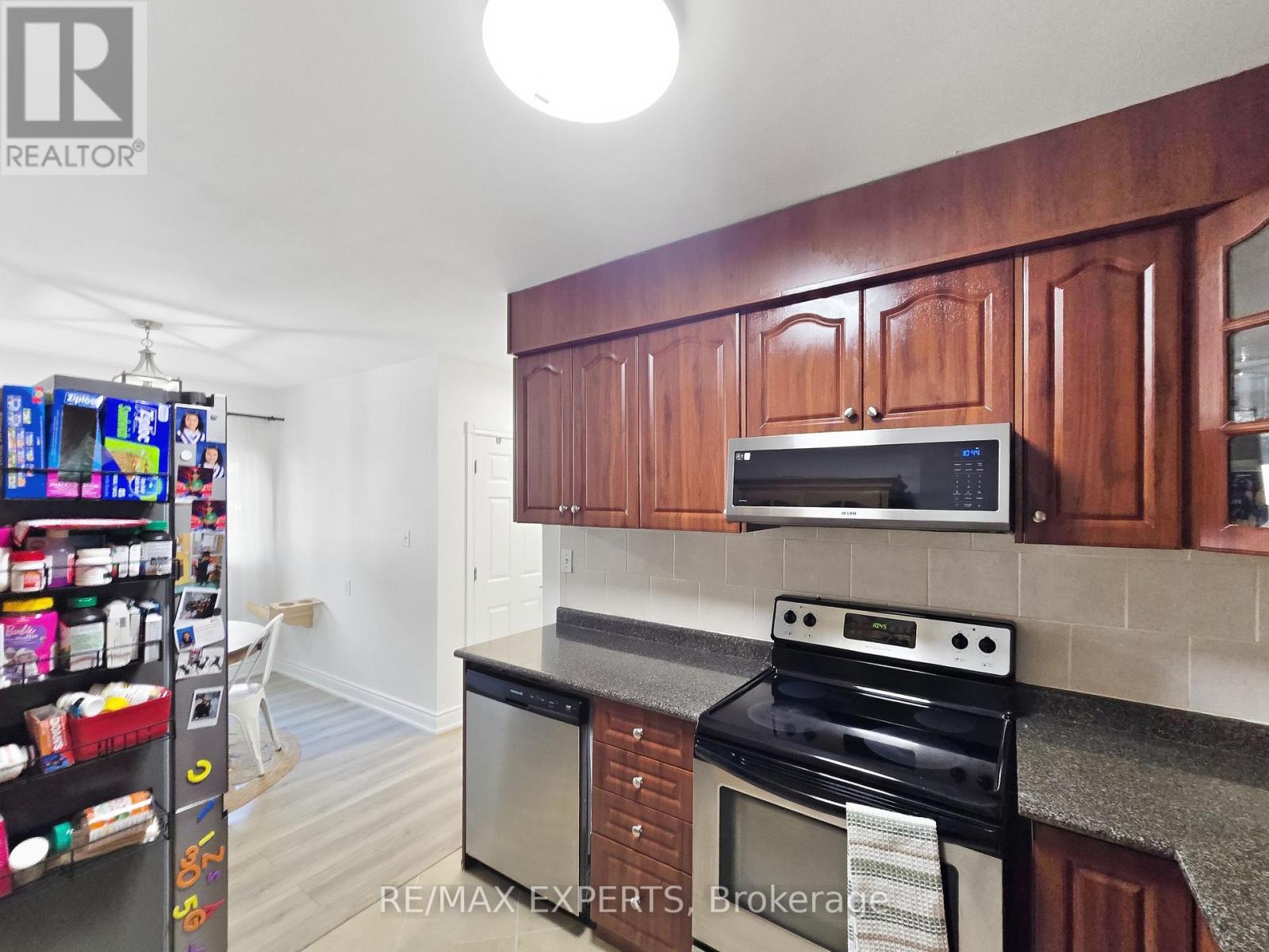 853 - 30 Tandridge Crescent, Toronto, Ontario  M9W 2P2 - Photo 14 - W13755242