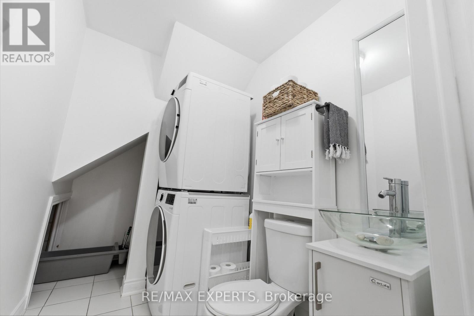 853 - 30 Tandridge Crescent, Toronto, Ontario  M9W 2P2 - Photo 34 - W13755242
