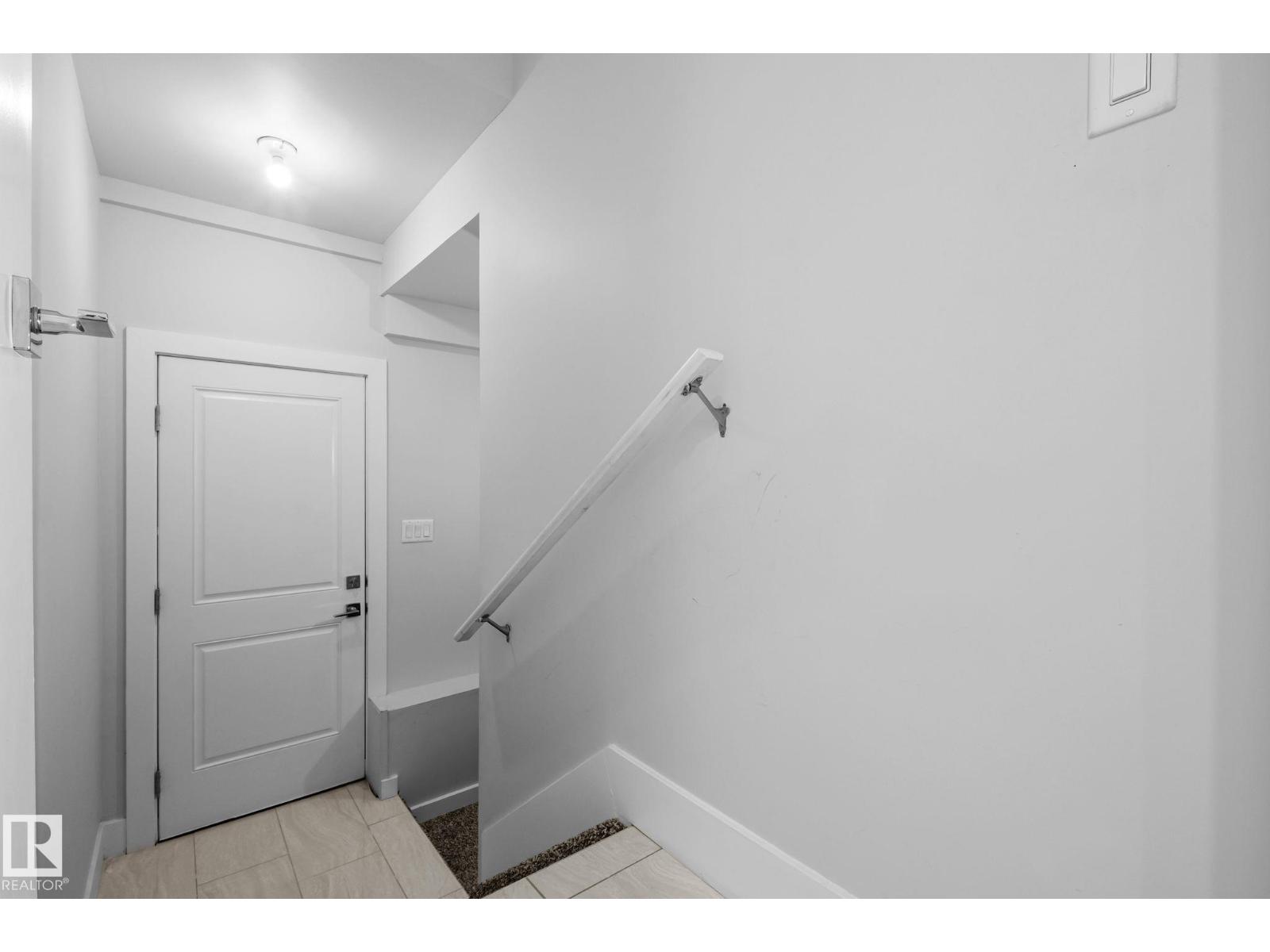 2019 Ware Rd NW, Edmonton, Alberta  T6W 3G5 - Photo 48 - E4507532