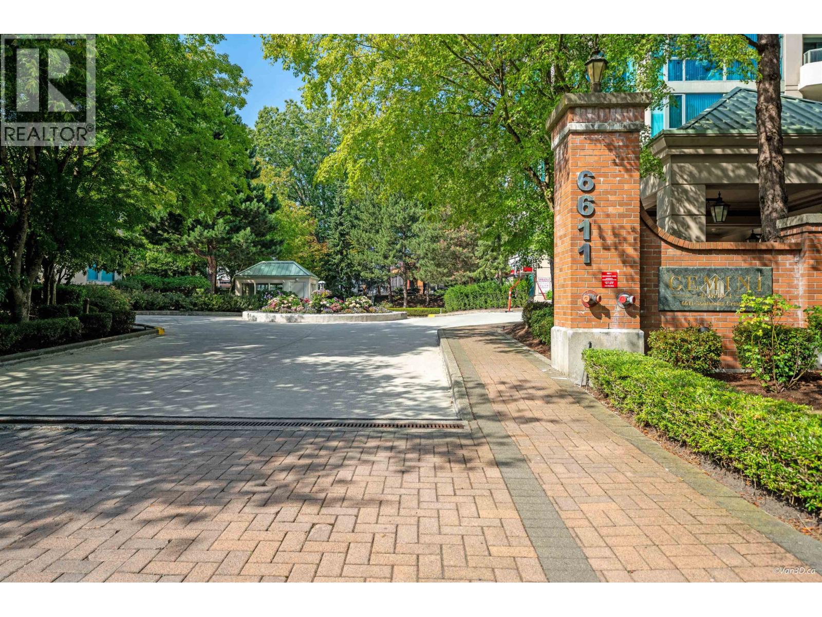 1801 6611 Southoaks Crescent, Burnaby, British Columbia  V5E 4L5 - Photo 30 - R3162022