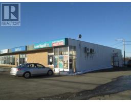 <div class="price">$18 / ft<sup>2</sup></div> 28 Cromer Avenue<br>Grand Falls- Windsor, Newfoundland & Labrador<br>