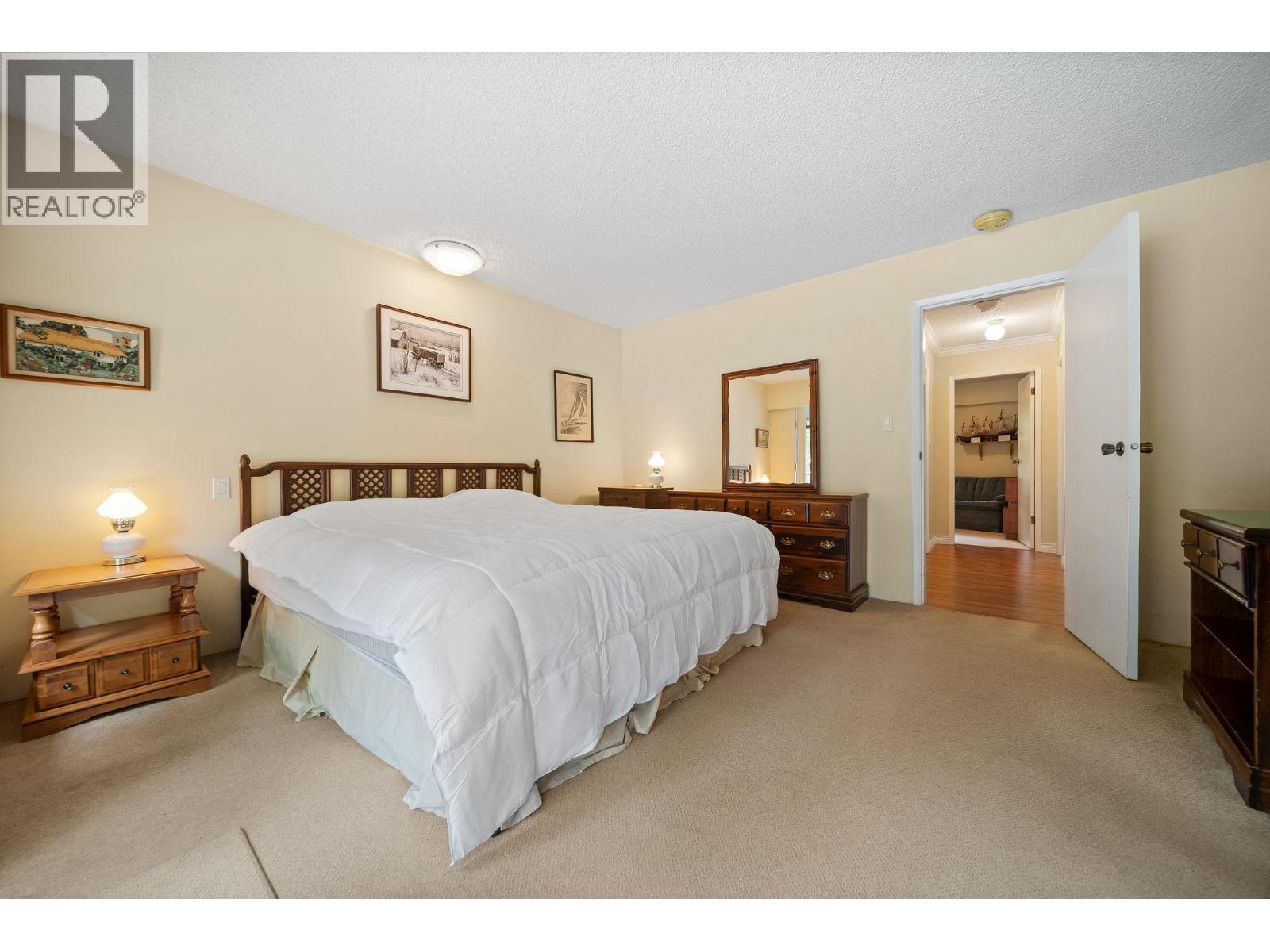 6631 Chelmsford Street, Richmond, British Columbia  V7C 4J1 - Photo 17 - R3162029