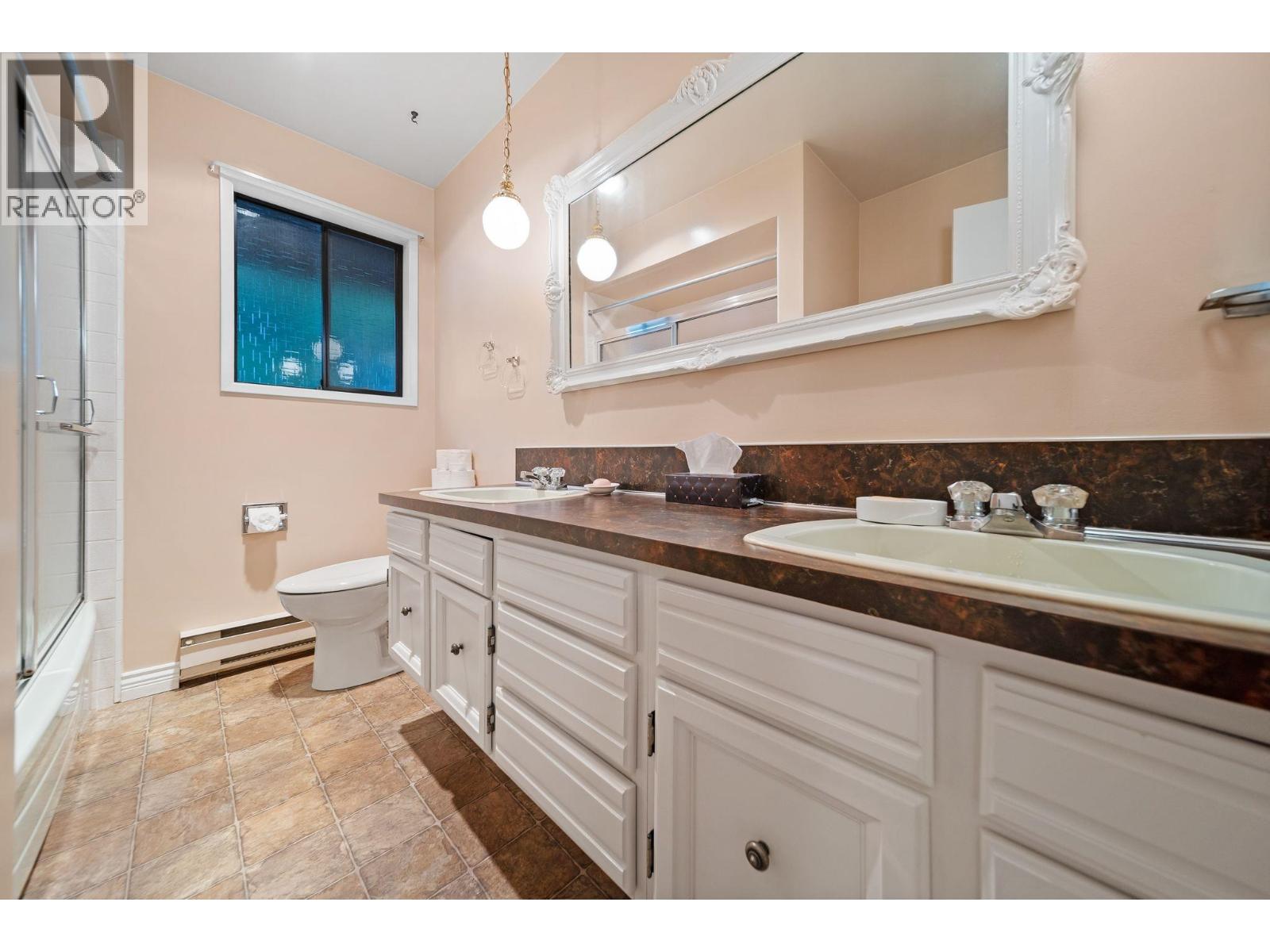 6631 Chelmsford Street, Richmond, British Columbia  V7C 4J1 - Photo 21 - R3162029