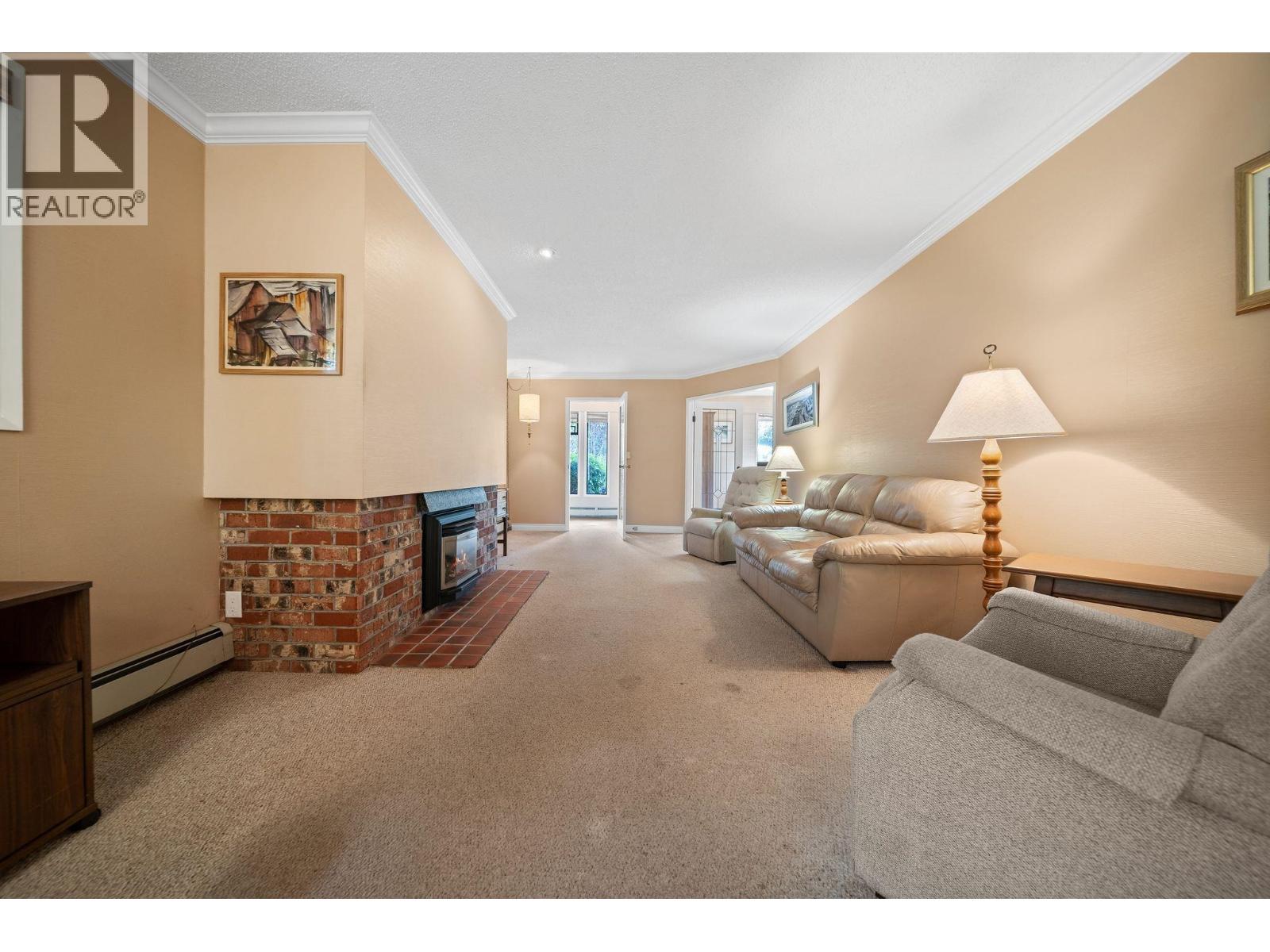 6631 Chelmsford Street, Richmond, British Columbia  V7C 4J1 - Photo 13 - R3162029