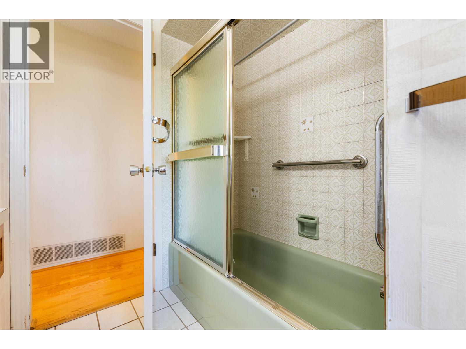 2019 Paulus Crescent, Burnaby, British Columbia  V5A 2M2 - Photo 23 - R3158018