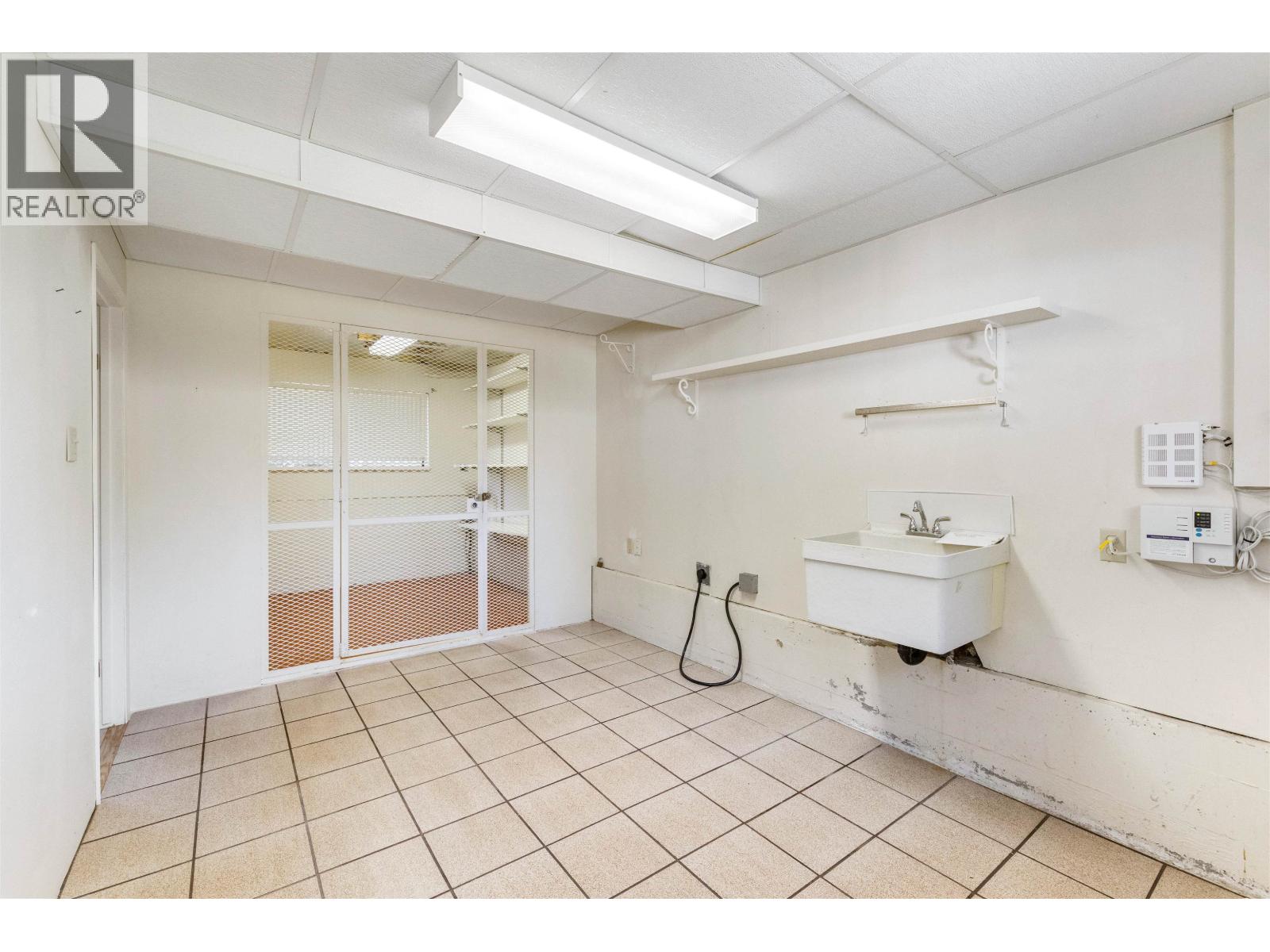 2019 Paulus Crescent, Burnaby, British Columbia  V5A 2M2 - Photo 28 - R3158018