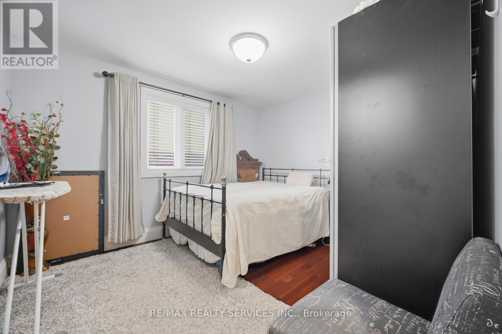 3344 Chipley Crescent, Mississauga, Ontario  L4T 2E2 - Photo 17 - W13754882