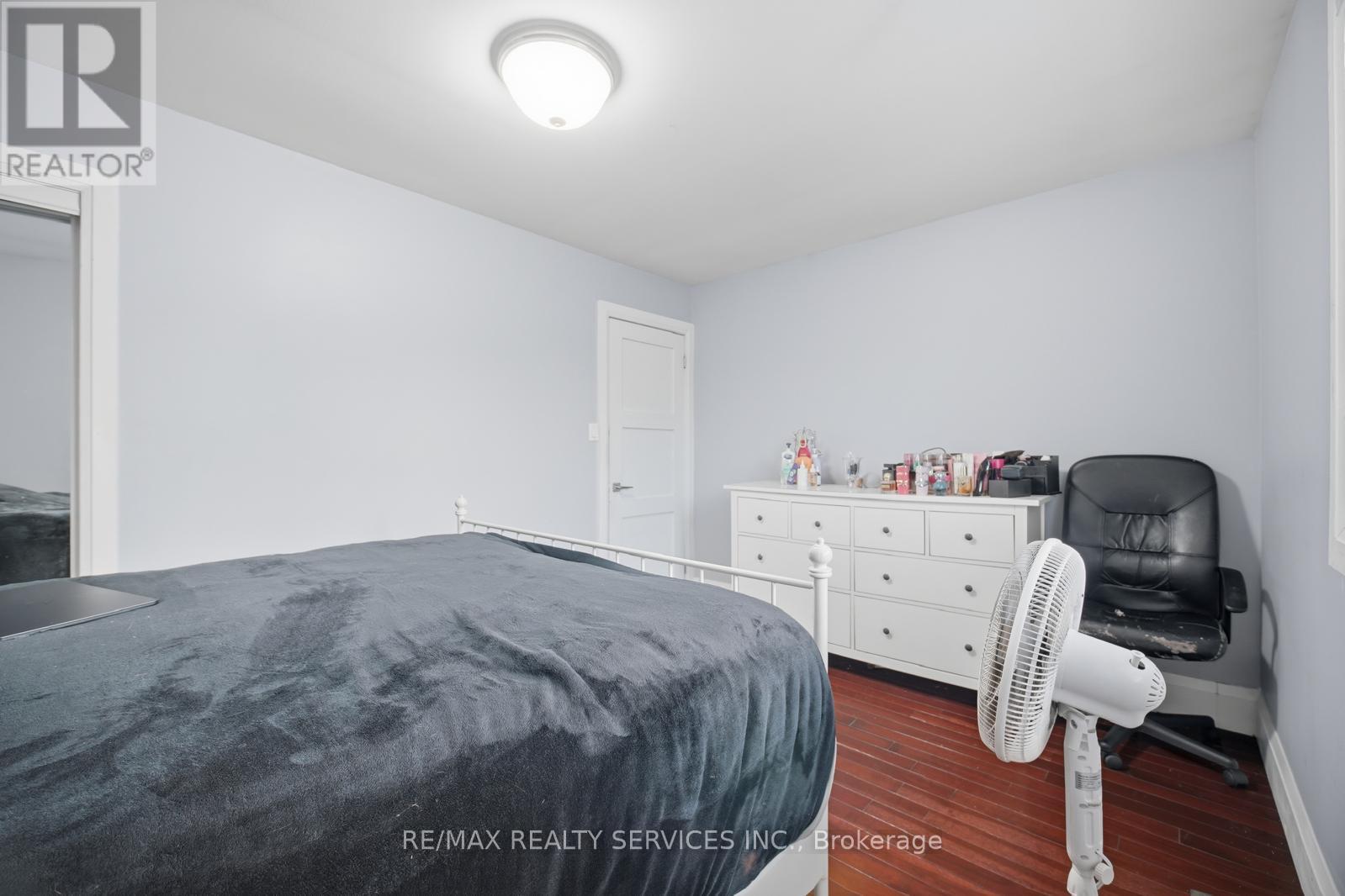 3344 Chipley Crescent, Mississauga, Ontario  L4T 2E2 - Photo 18 - W13754882