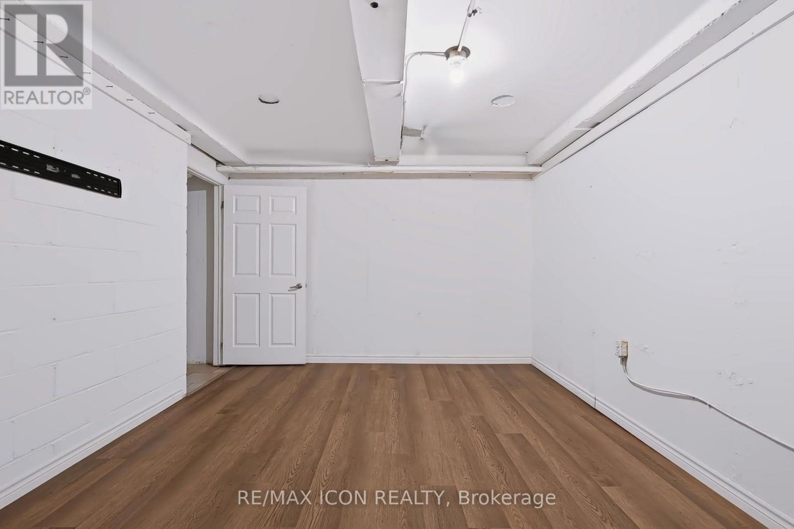 102 - 121 University Avenue E, Waterloo, Ontario  N2J 4J1 - Photo 24 - X13755250
