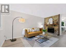 102 - 121 UNIVERSITY AVENUE E, Waterloo, Ontario
