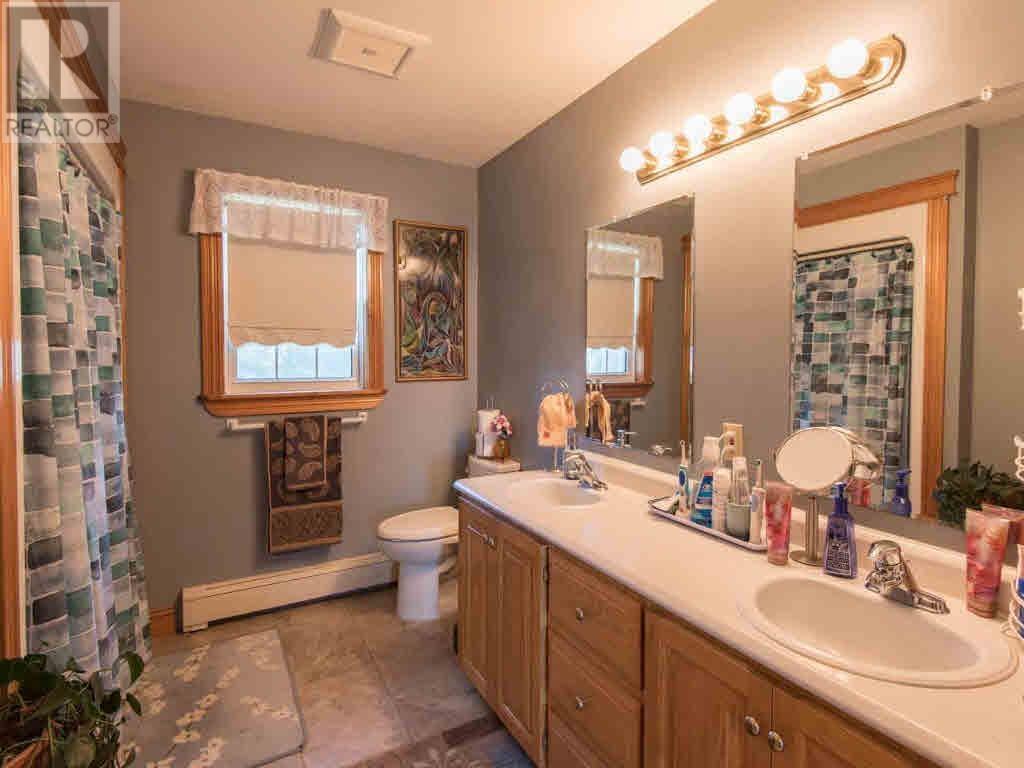 47 Anne Crescent, Stratford, Prince Edward Island  C1B 1M8 - Photo 10 - 202622654