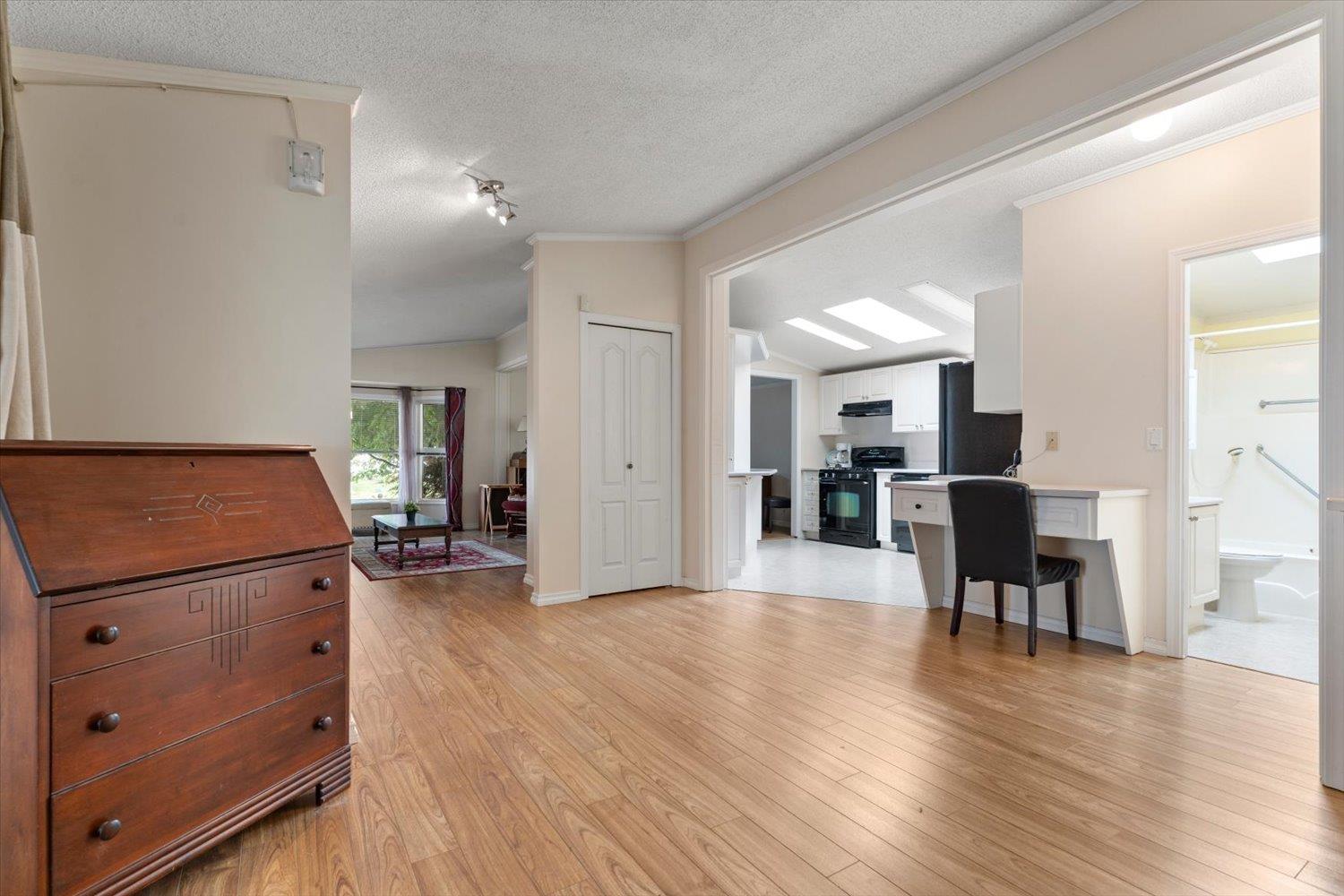 93 45918 Knight Road, Sardis East Vedder, Chilliwack, British Columbia  V2R 3X4 - Photo 14 - R3162203
