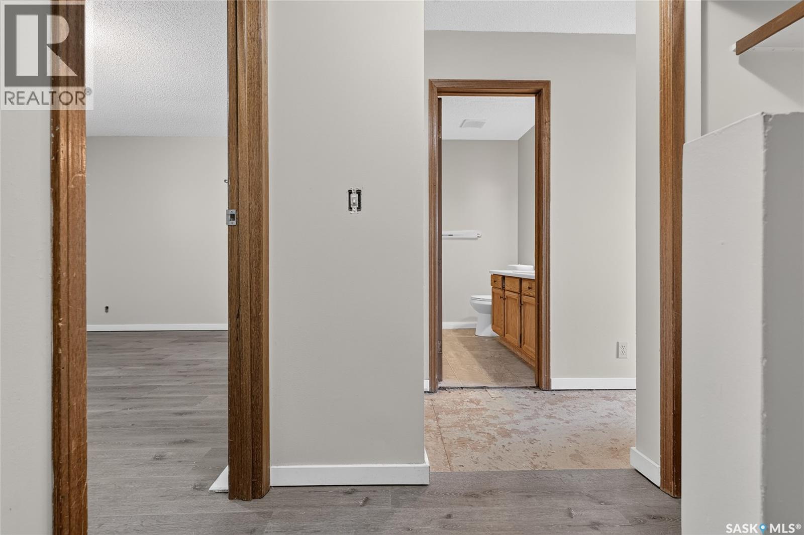 223-225 Wakabayashi Way, Saskatoon, Saskatchewan  S7K 7M4 - Photo 20 - SK047401