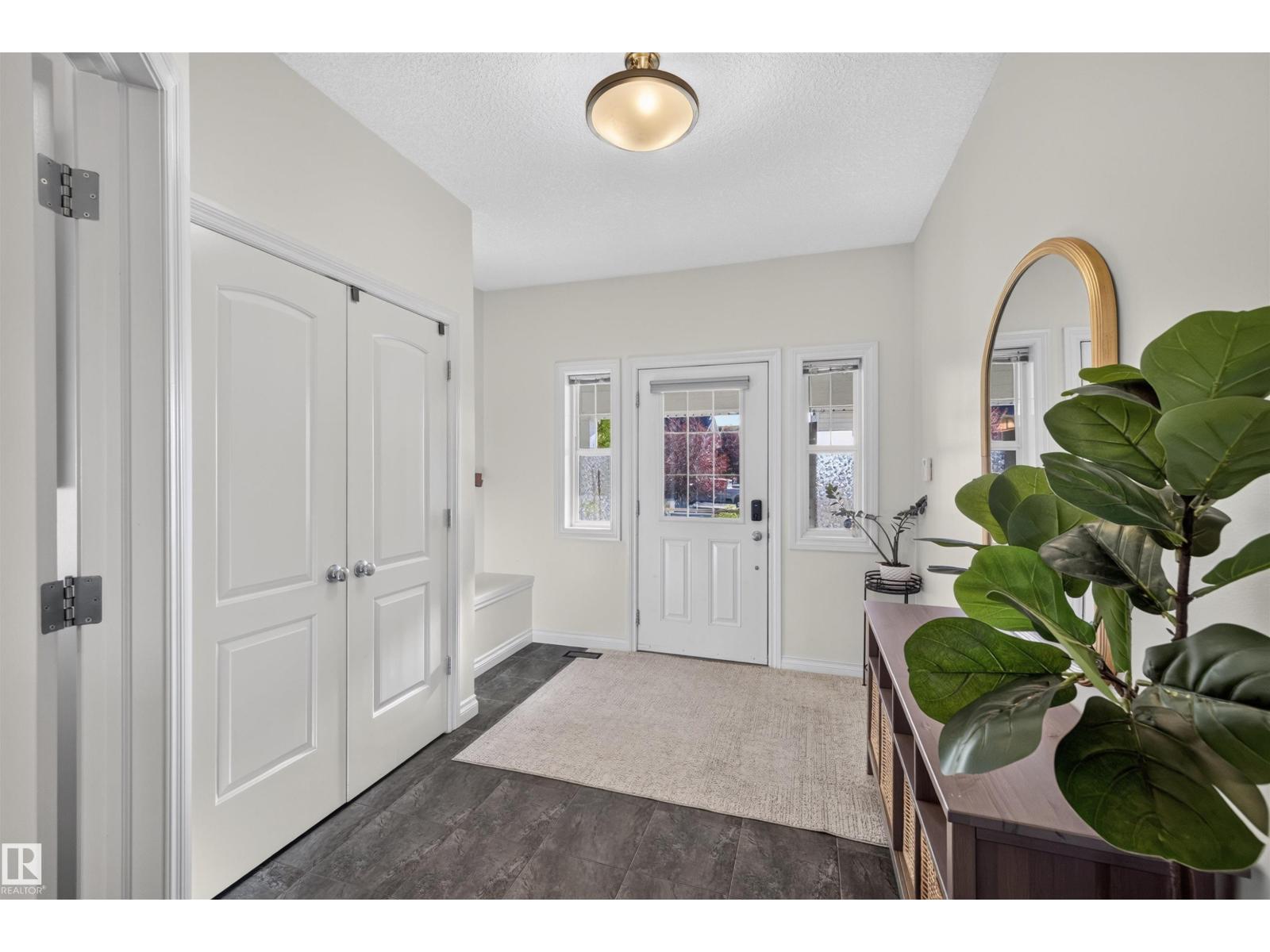 7716 Ellesmere Ln, Sherwood Park, Alberta  T8H 0P7 - Photo 2 - E4507533