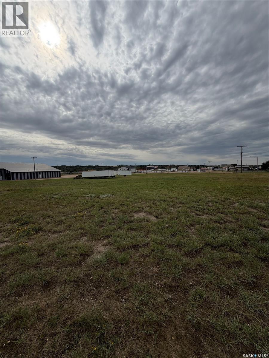 431 - 441 16th Street, Battleford, Saskatchewan  S0M 0E0 - Photo 2 - SK047625