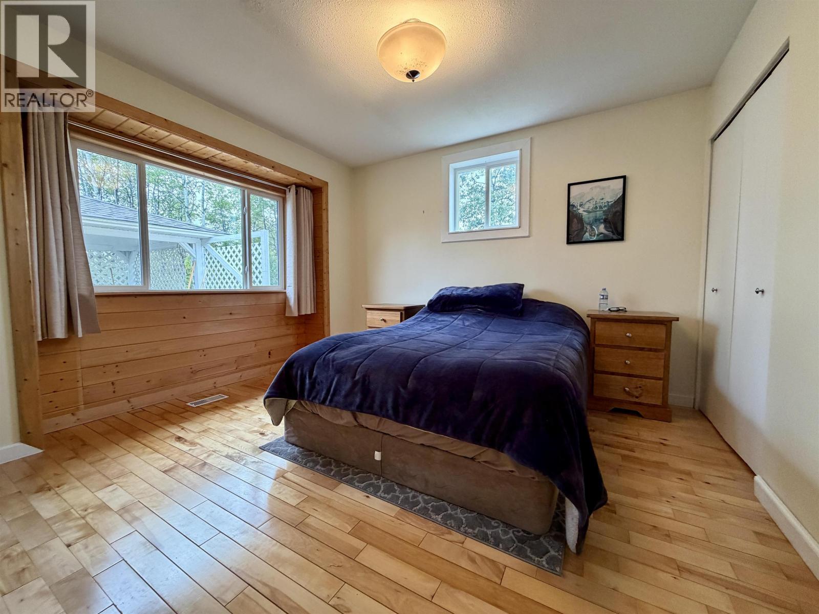 4729 Kitwanga Drive, 108 Mile Ranch, British Columbia  V0K 2Z0 - Photo 14 - R3162278