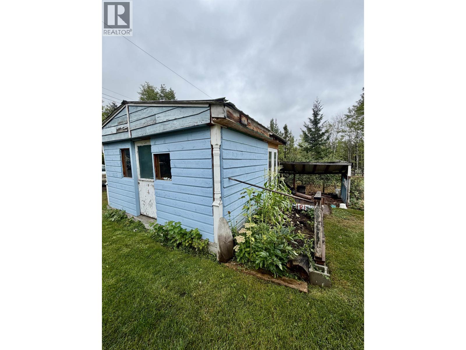 4729 Kitwanga Drive, 108 Mile Ranch, British Columbia  V0K 2Z0 - Photo 29 - R3162278