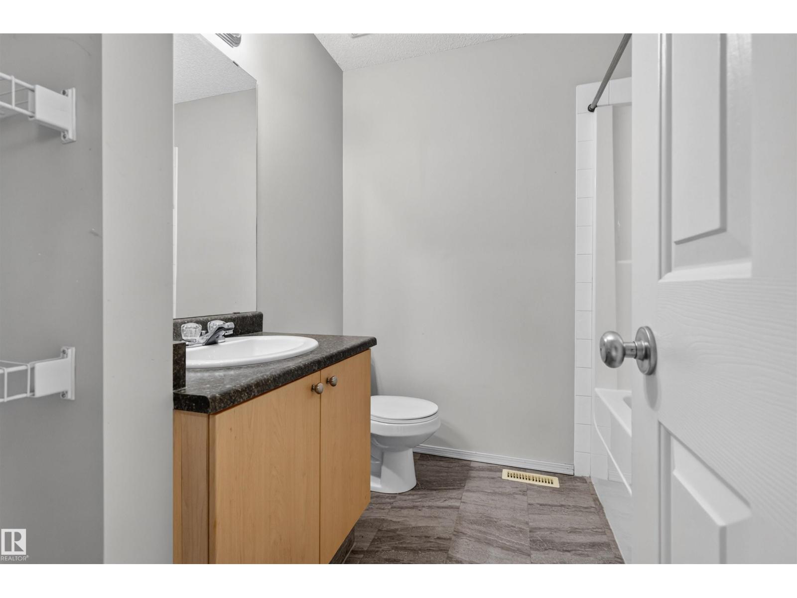 9110 Scott Cr NW, Edmonton, Alberta  T6R 0E7 - Photo 30 - E4507536