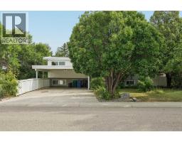 2409 20 Street N, Lethbridge, Alberta