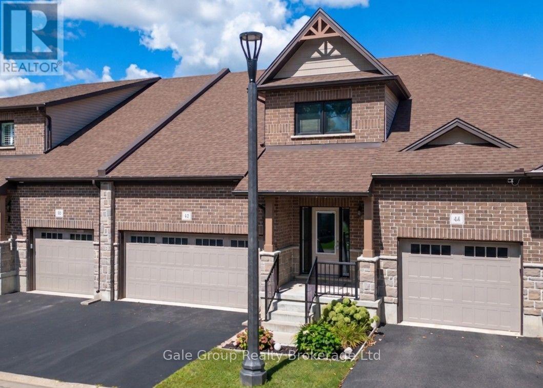 42 SERVICEBERRY LANE, Norfolk, Ontario
