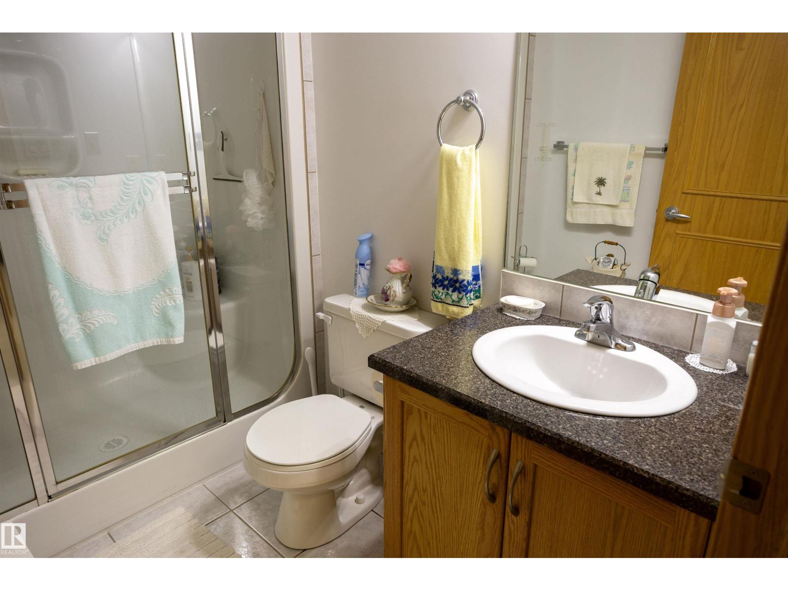6407 163 Av NW, Edmonton, Alberta  T5Y 3E3 - Photo 48 - E4507537