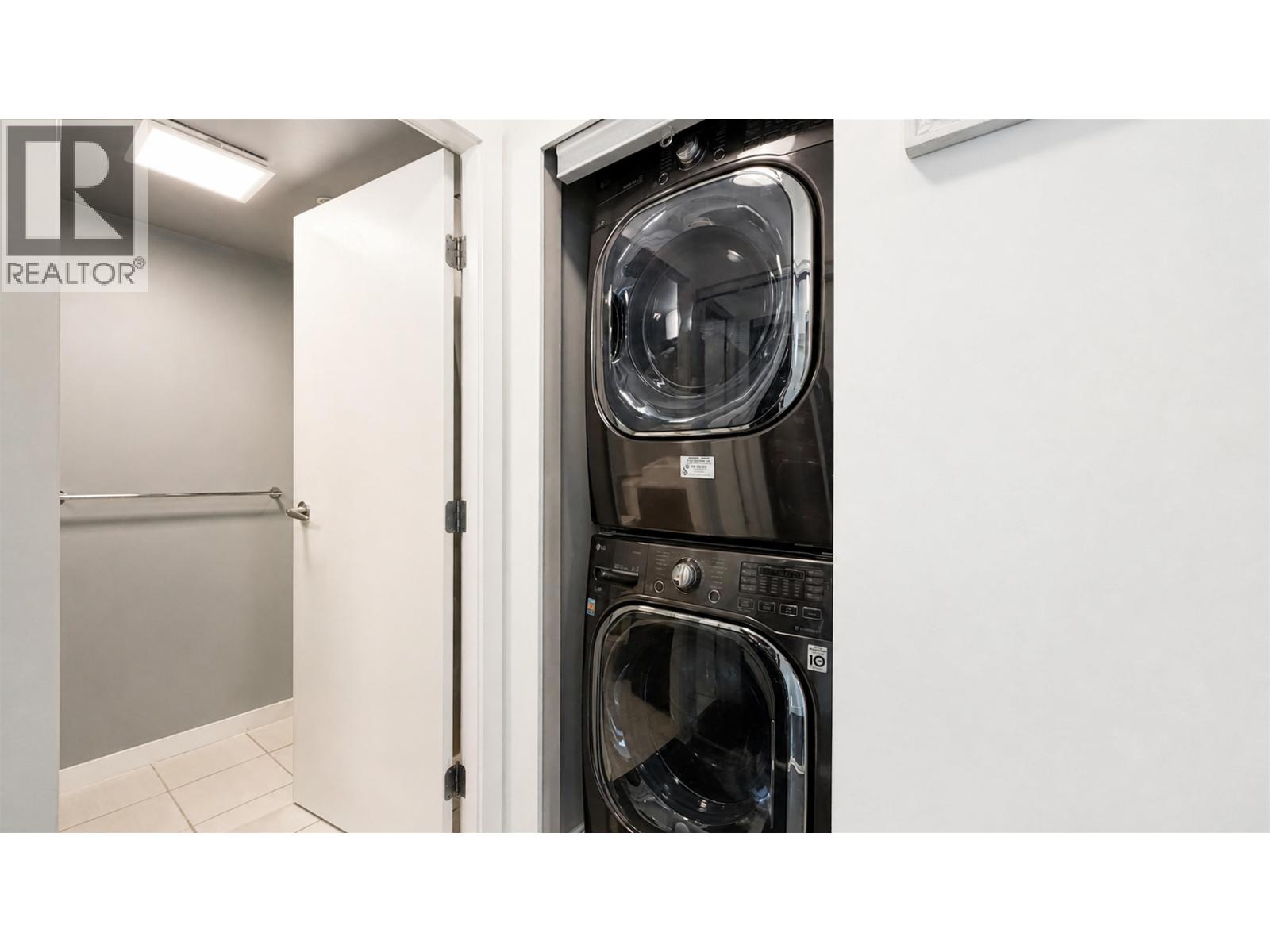 1607 4118 Dawson Street, Burnaby, British Columbia  V5Y 0L7 - Photo 12 - R3162214