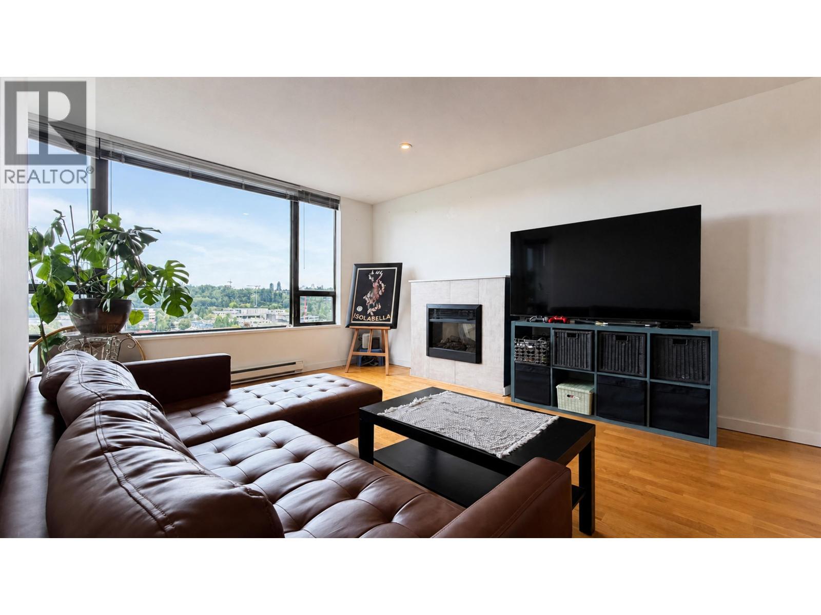 1607 4118 Dawson Street, Burnaby, British Columbia  V5Y 0L7 - Photo 4 - R3162214