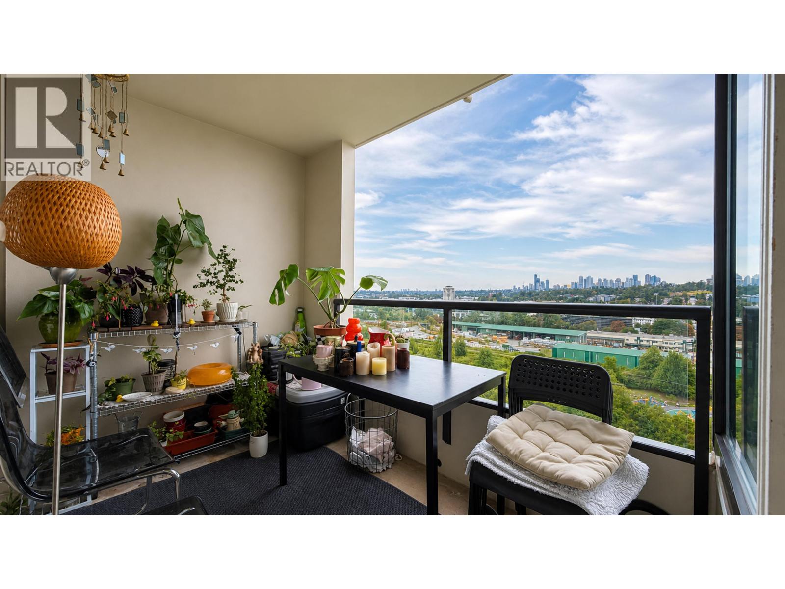1607 4118 Dawson Street, Burnaby, British Columbia  V5Y 0L7 - Photo 13 - R3162214